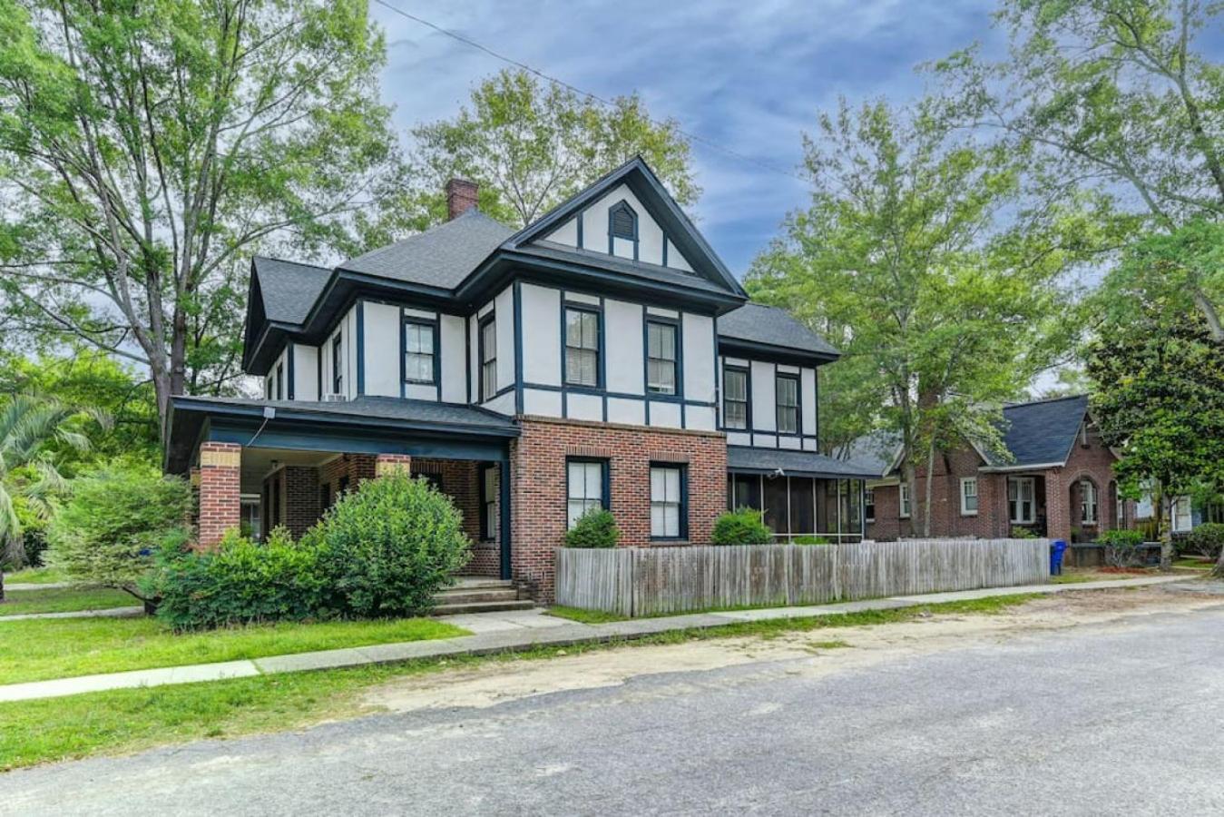 Melrose Heights 1BR
