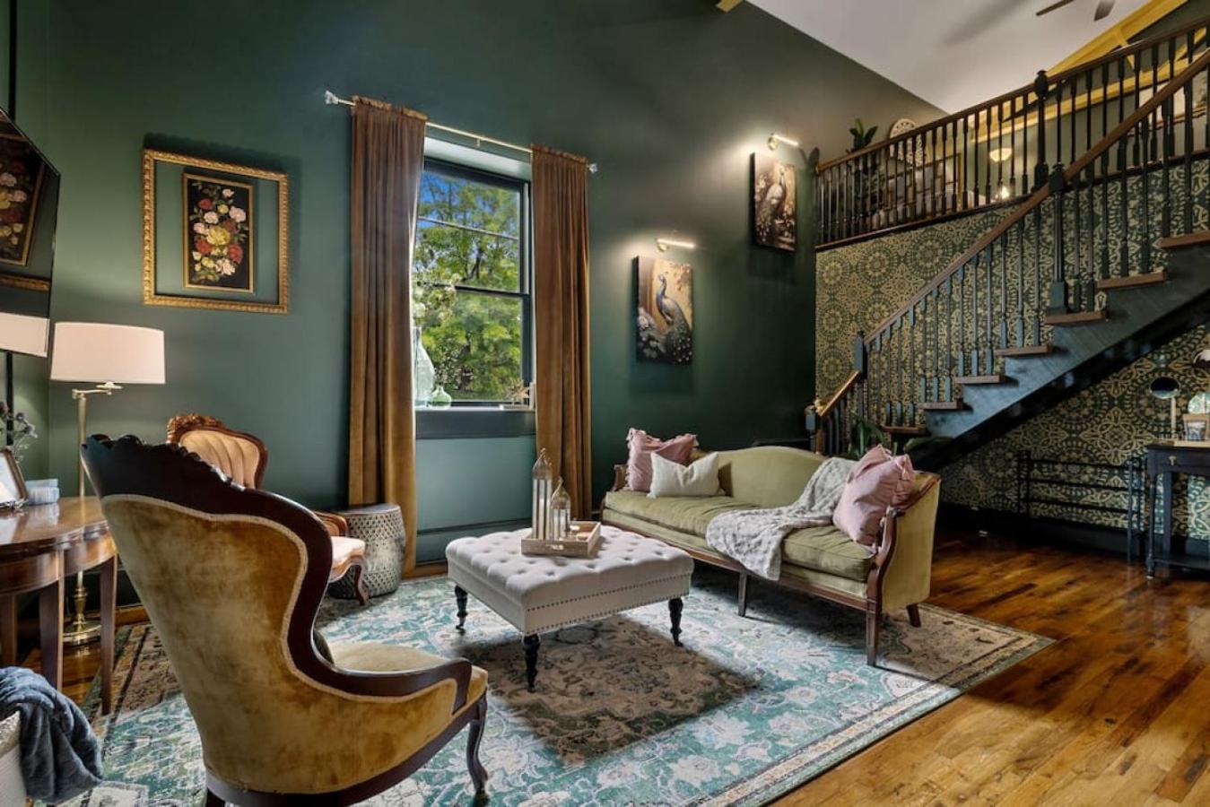 lounge