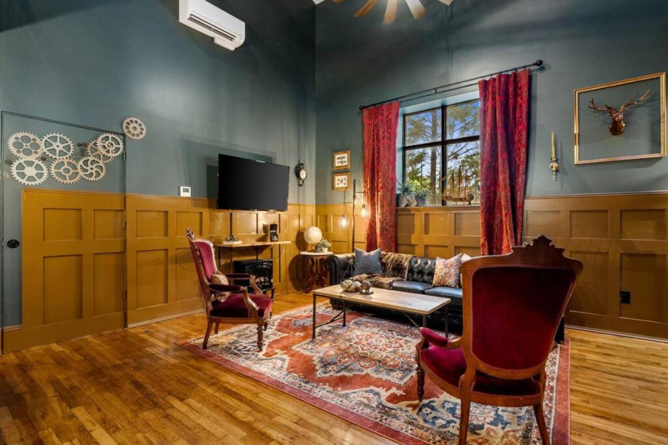 lounge