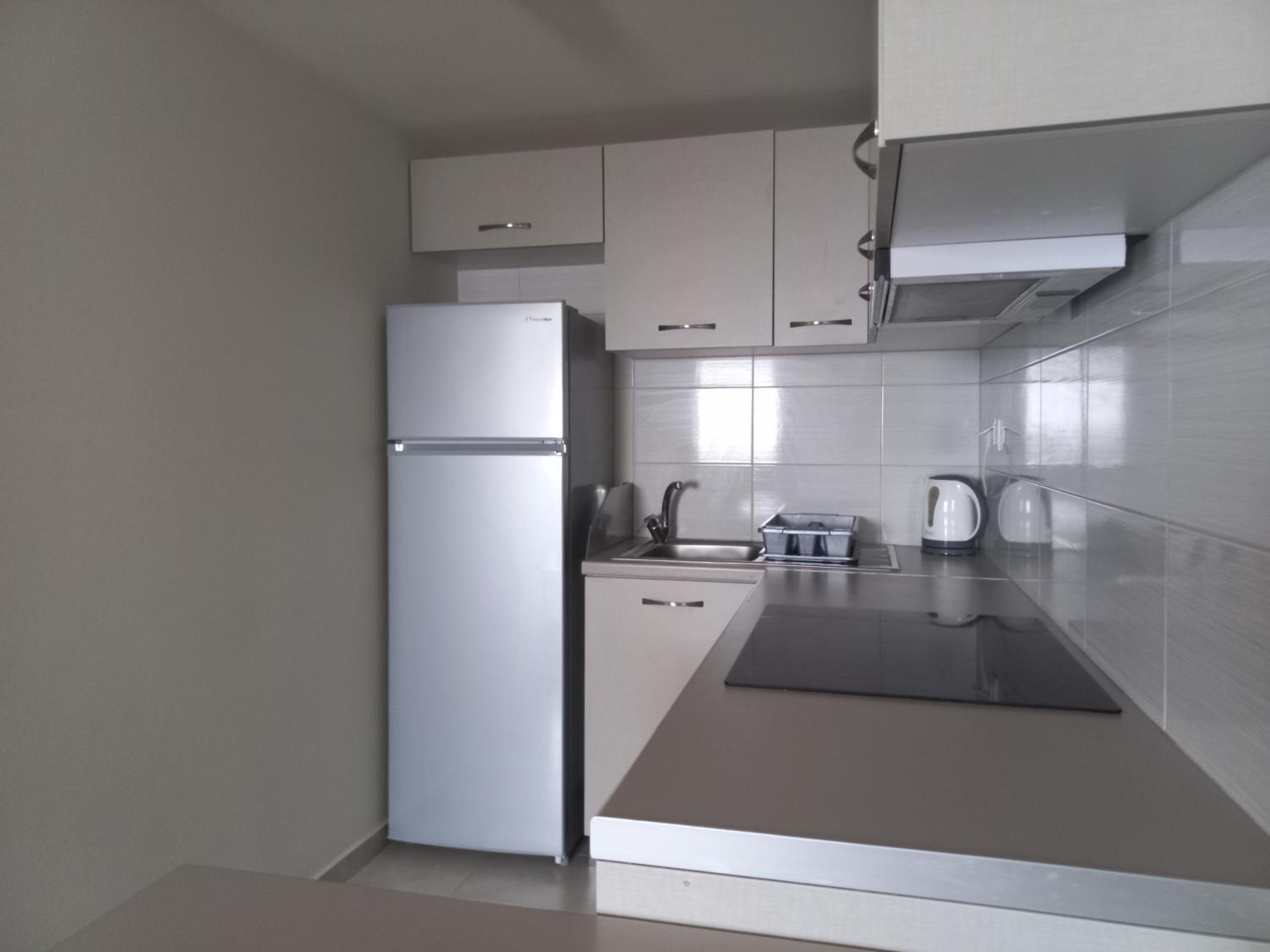 Solid Apartment