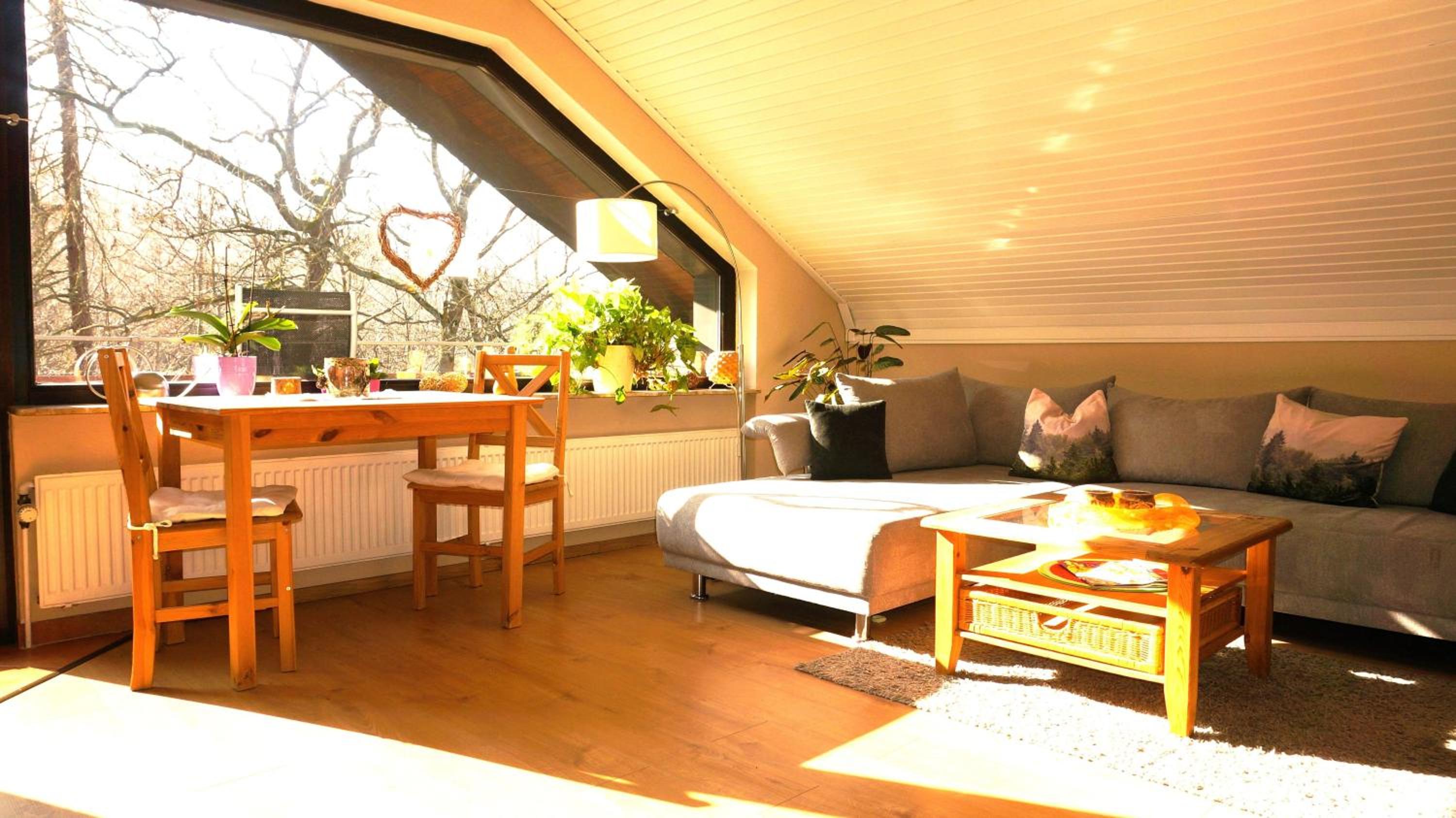 4-Personen-Ferienwohnung-im-Wald-mit-Kamin-84-Qudratmeter