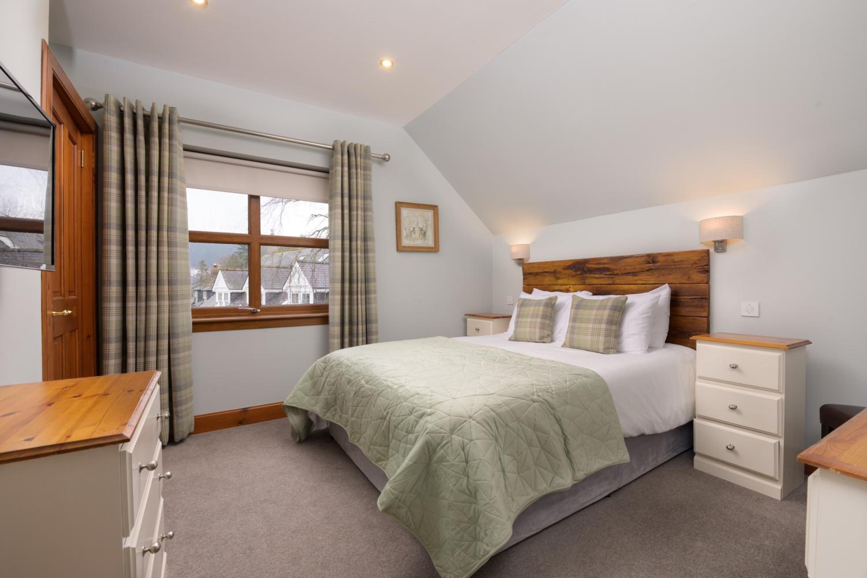 No 45, Ballater