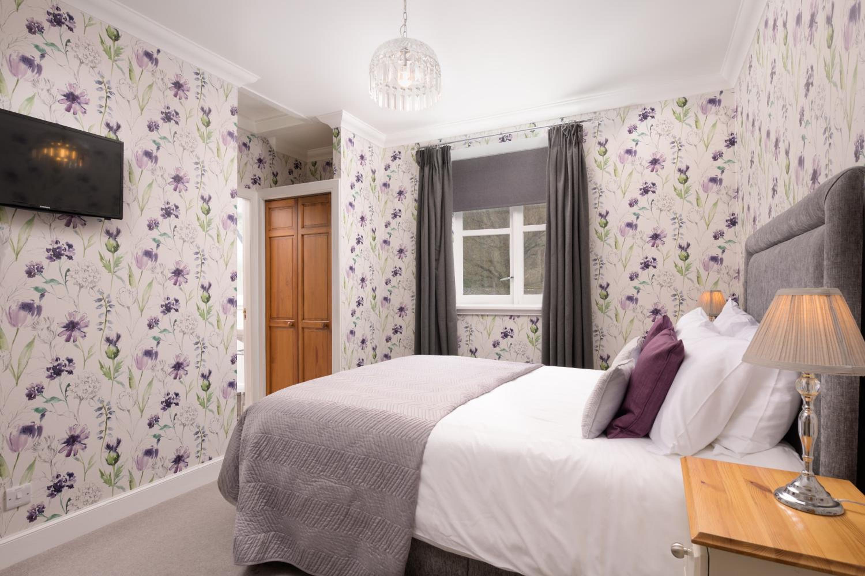 No 45, Ballater