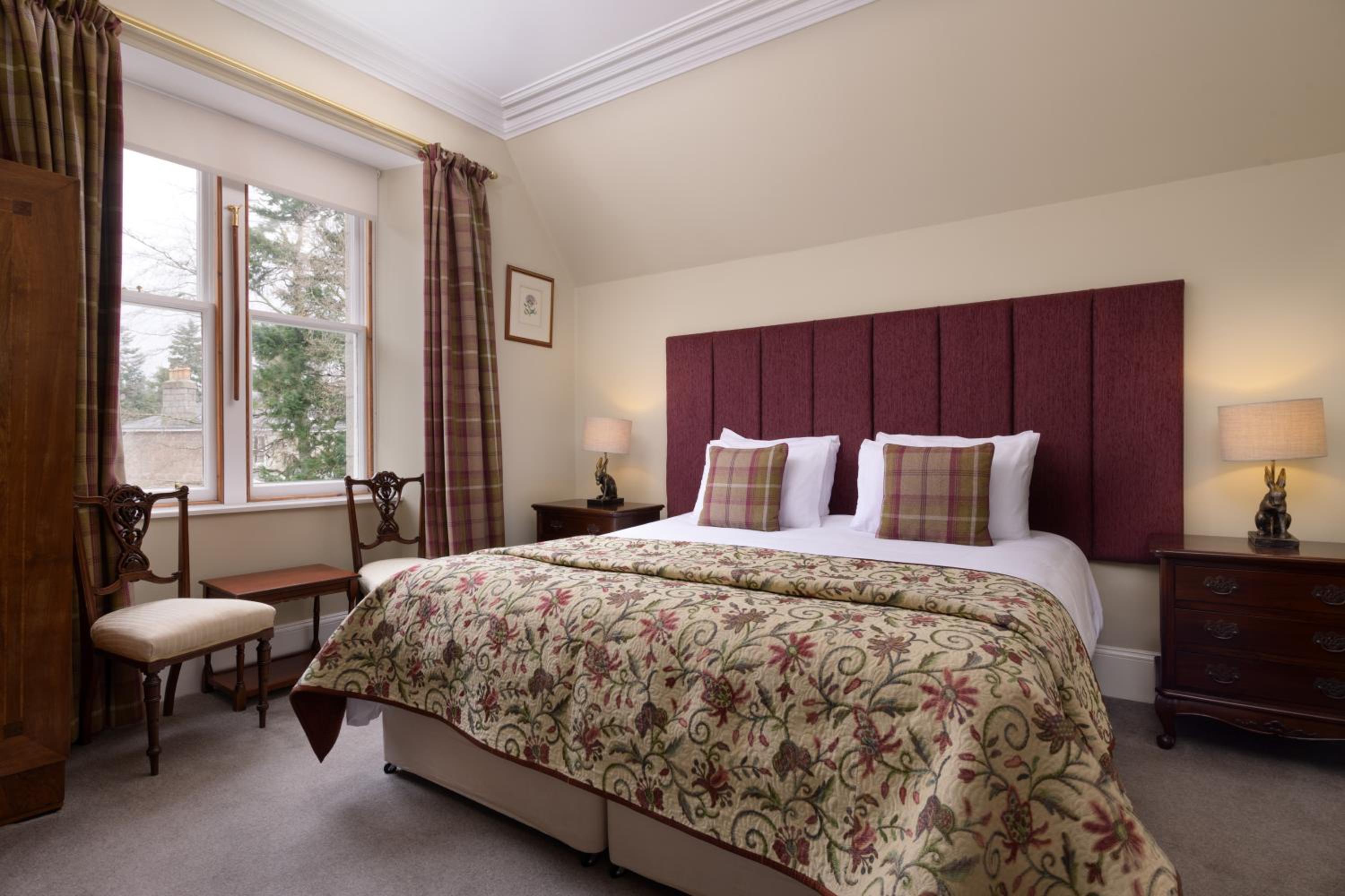 No 45, Ballater