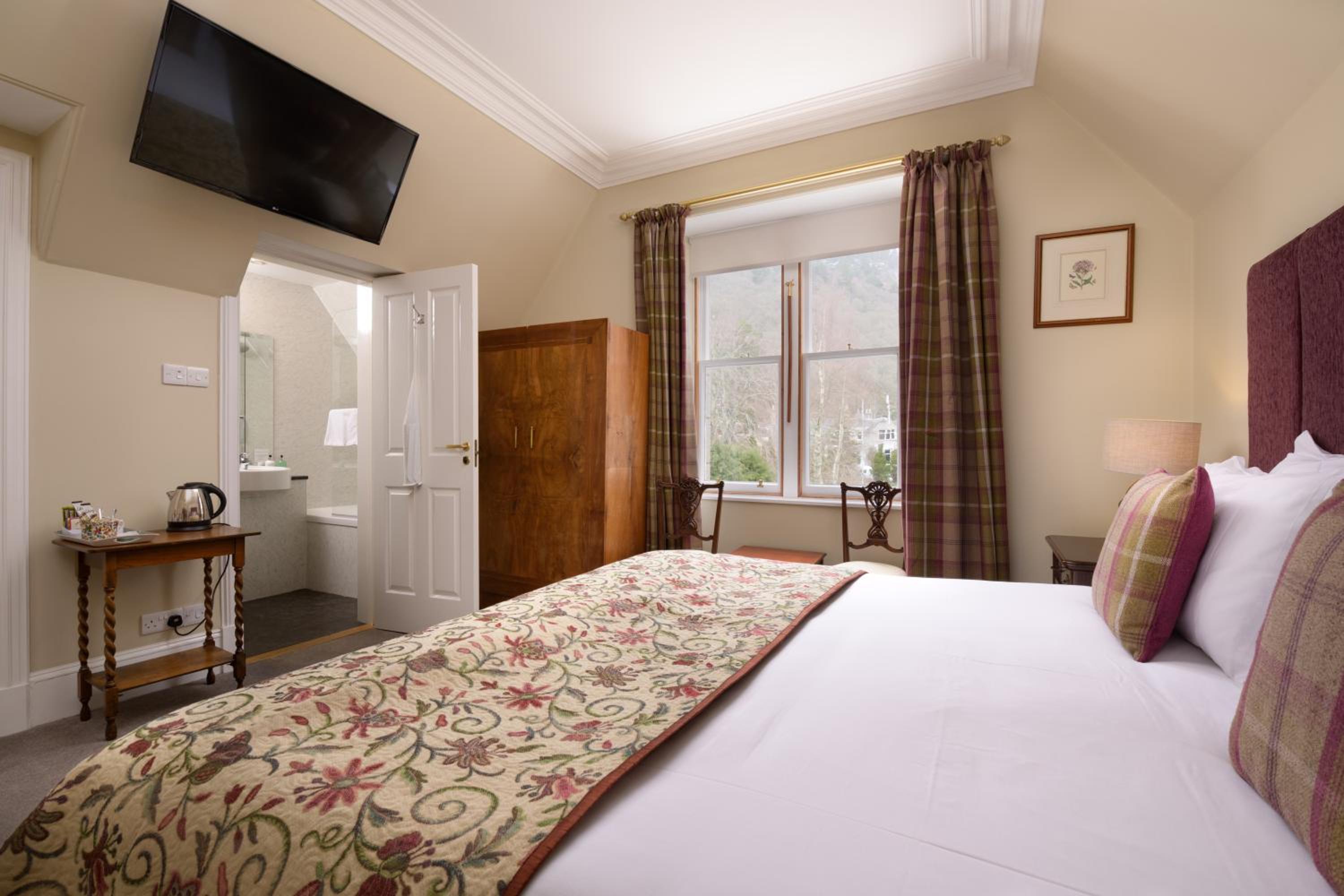 No 45, Ballater
