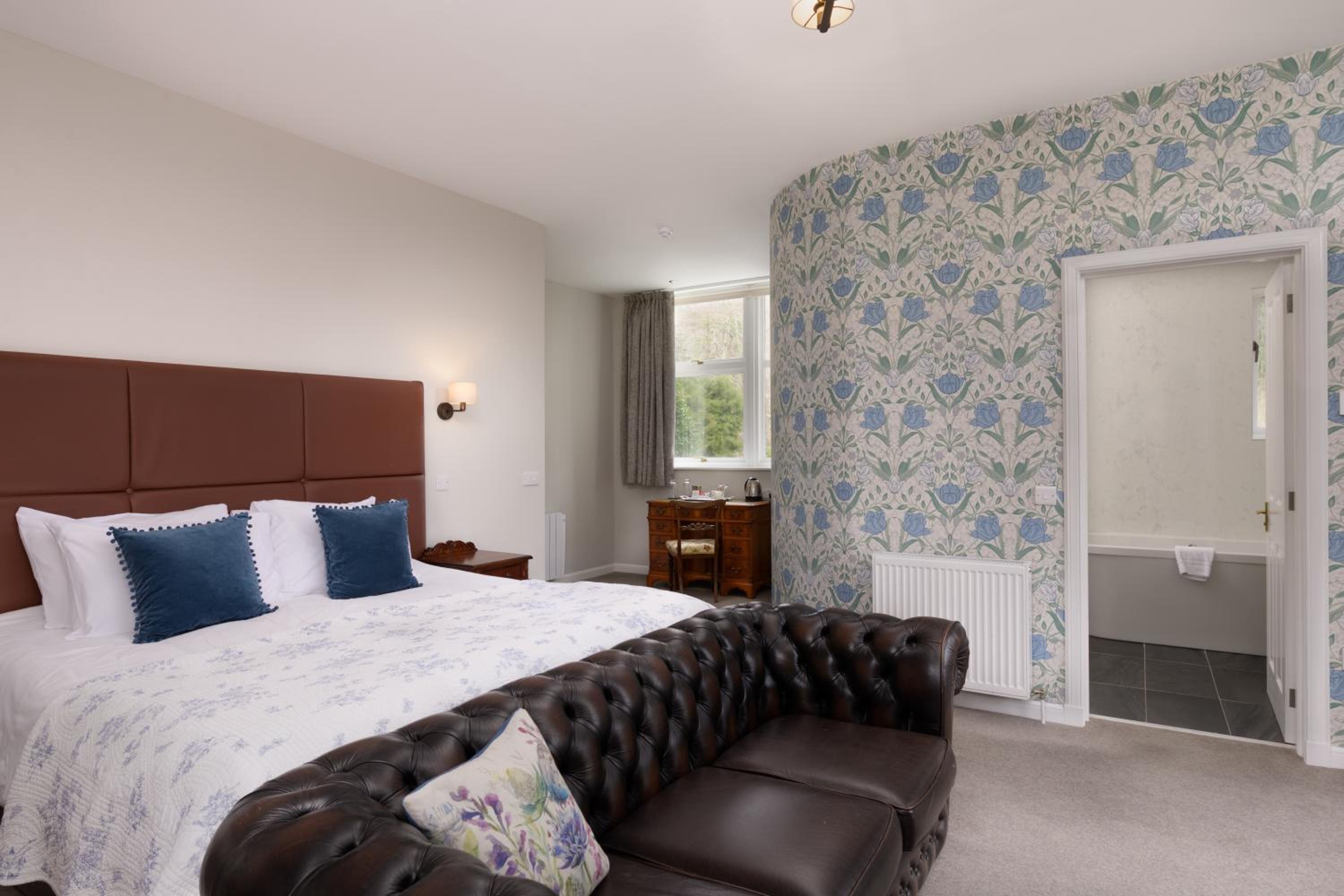 No 45, Ballater
