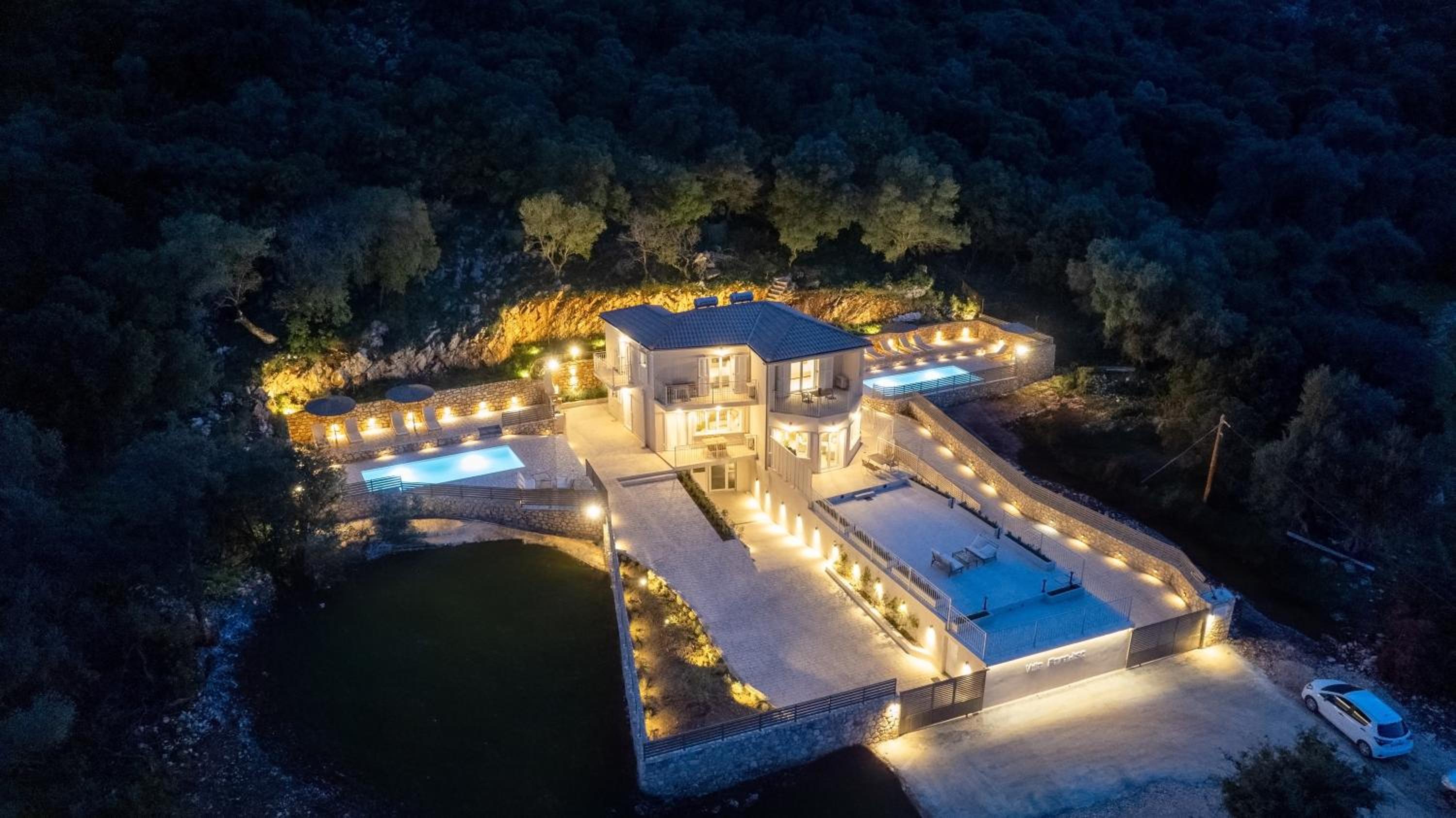 Paradise Villas