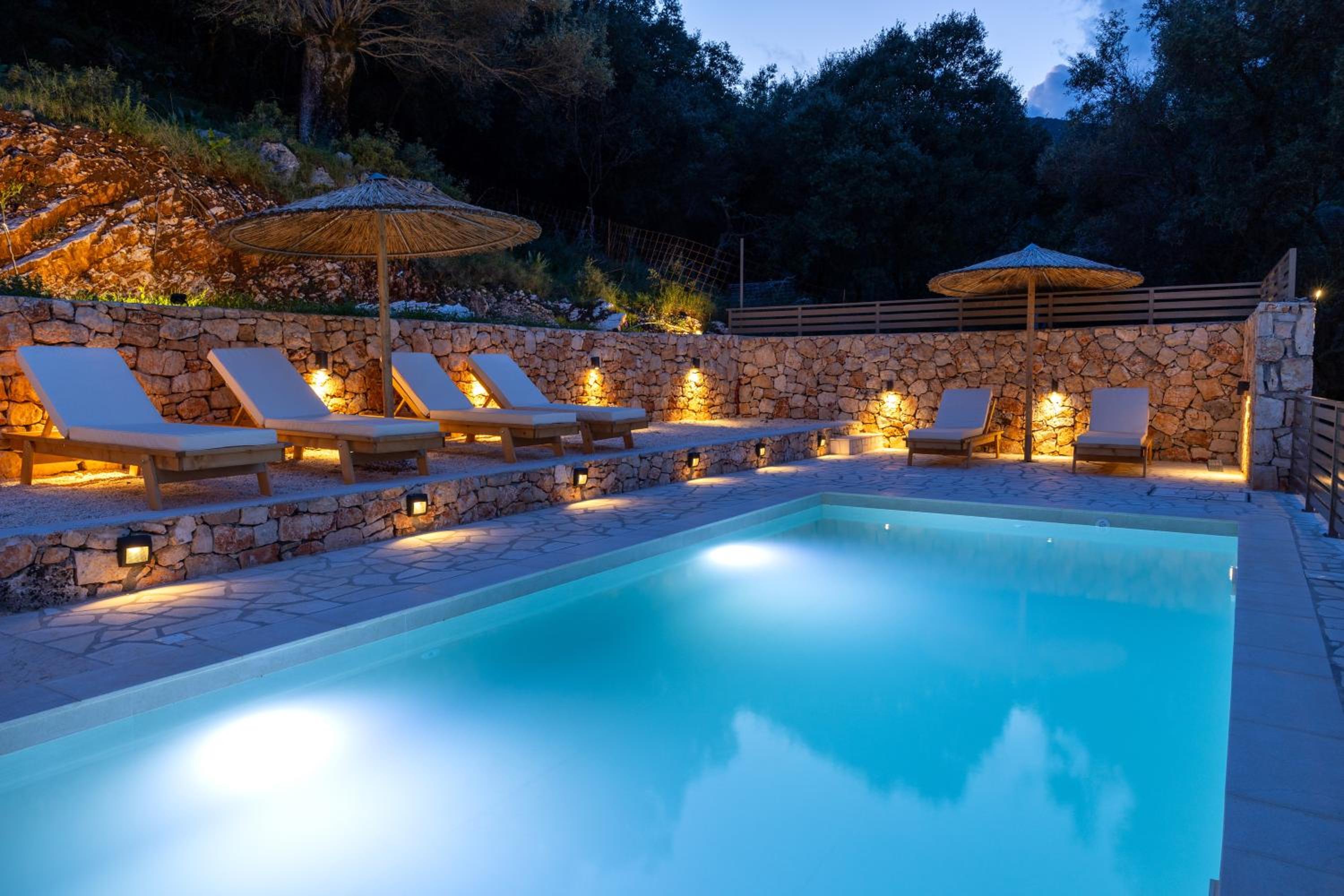 Paradise Villas