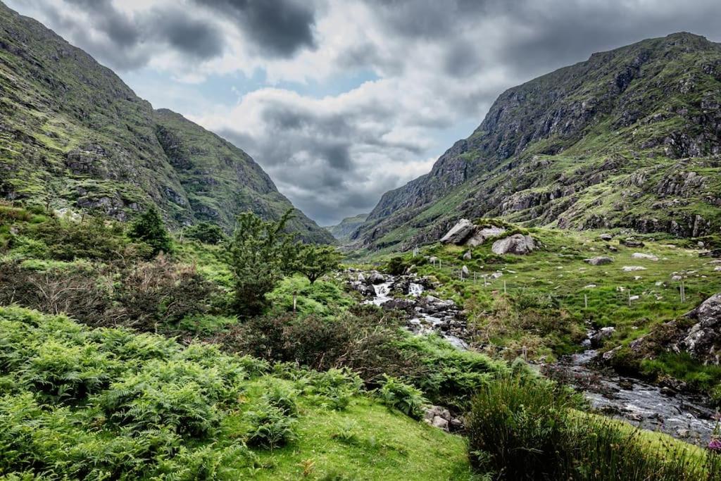 Gap of Dunloe Shepherd's Cottage