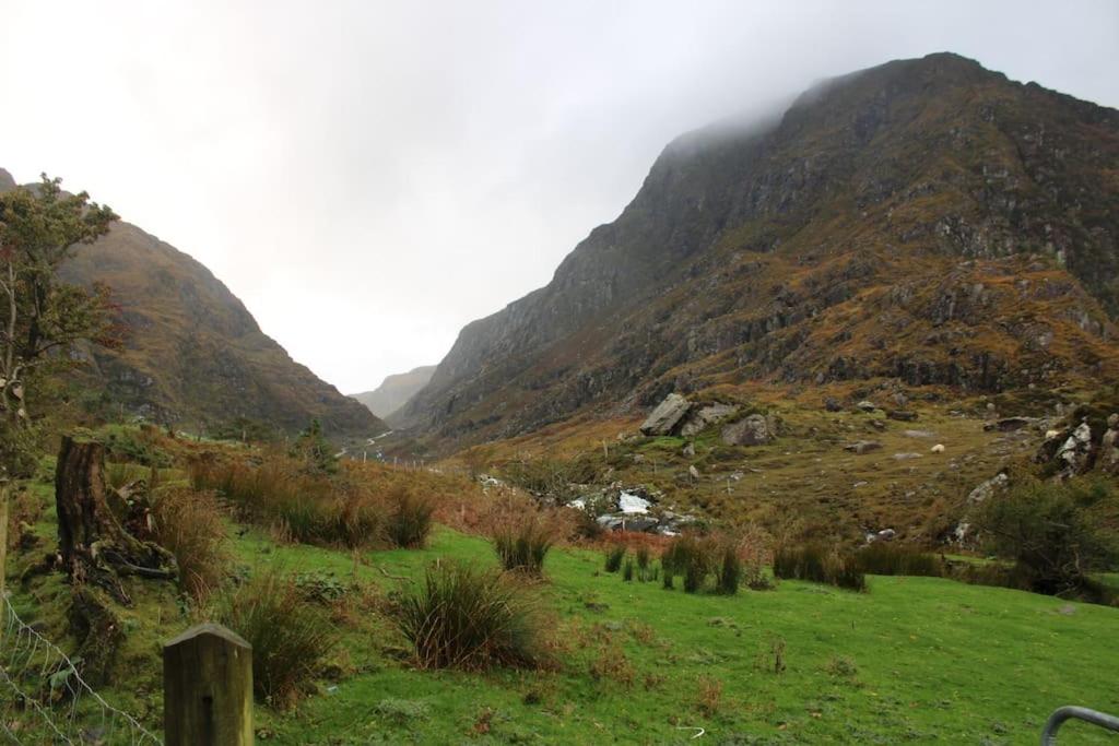 Gap of Dunloe Shepherd's Cottage