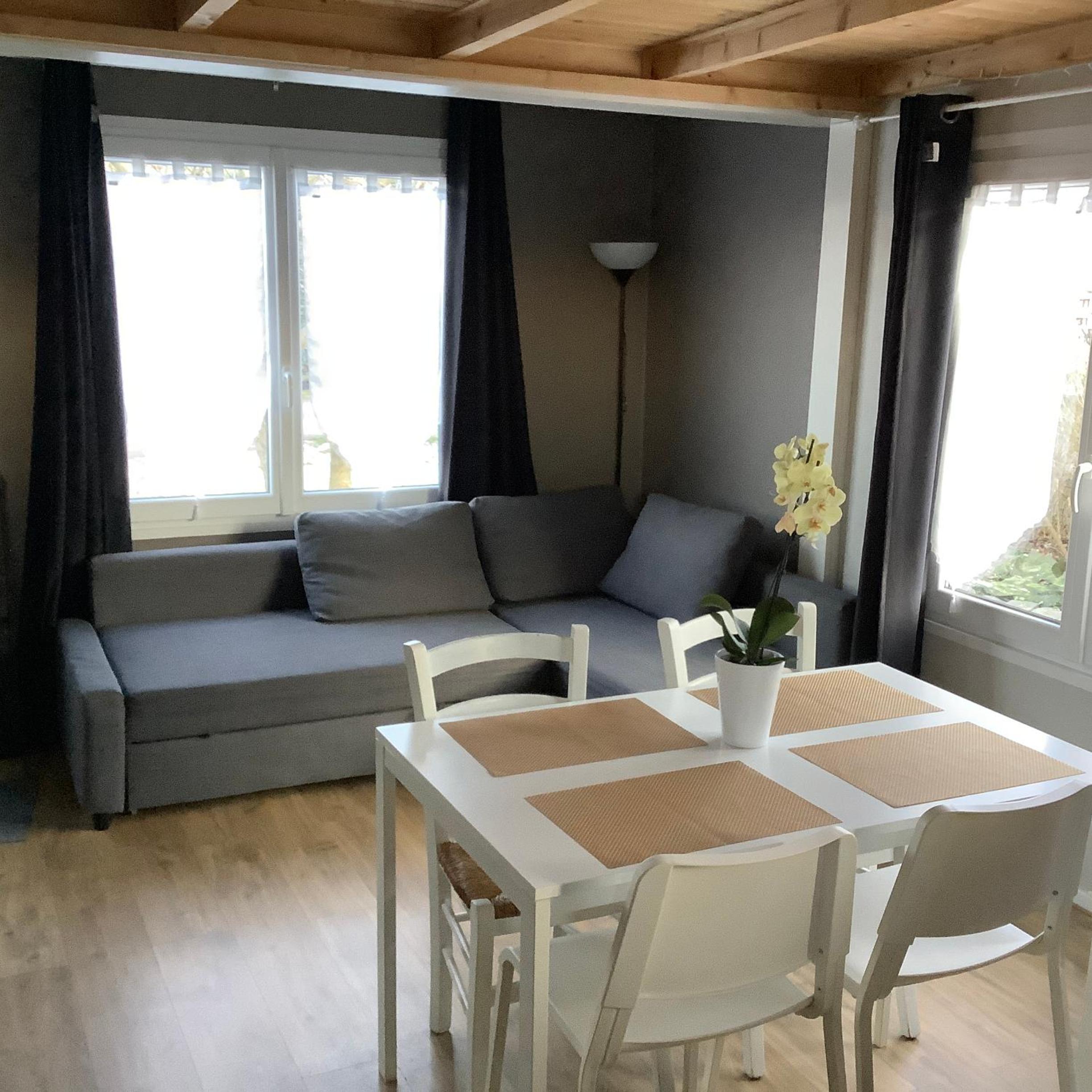 Chalet Charmant Monika avec Piscine