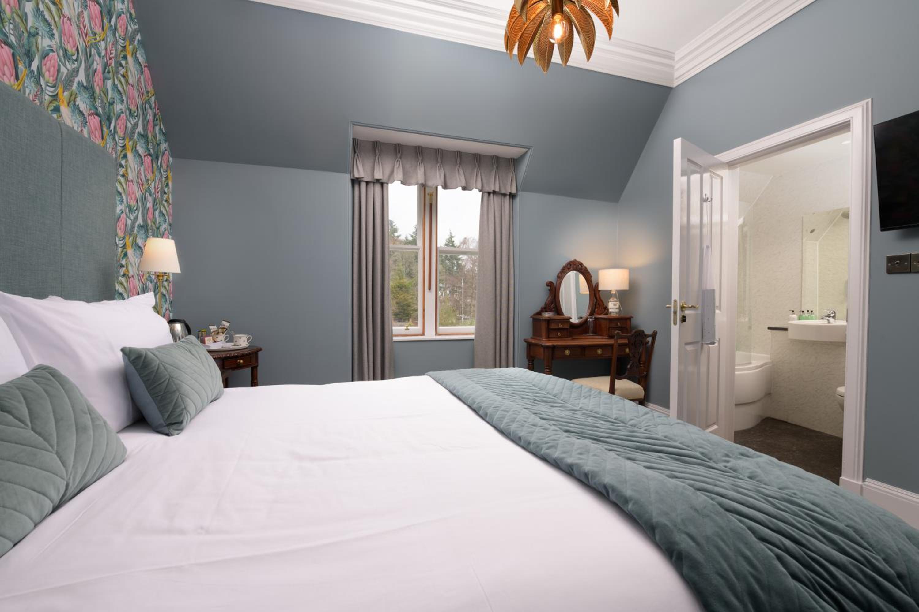 No 45, Ballater