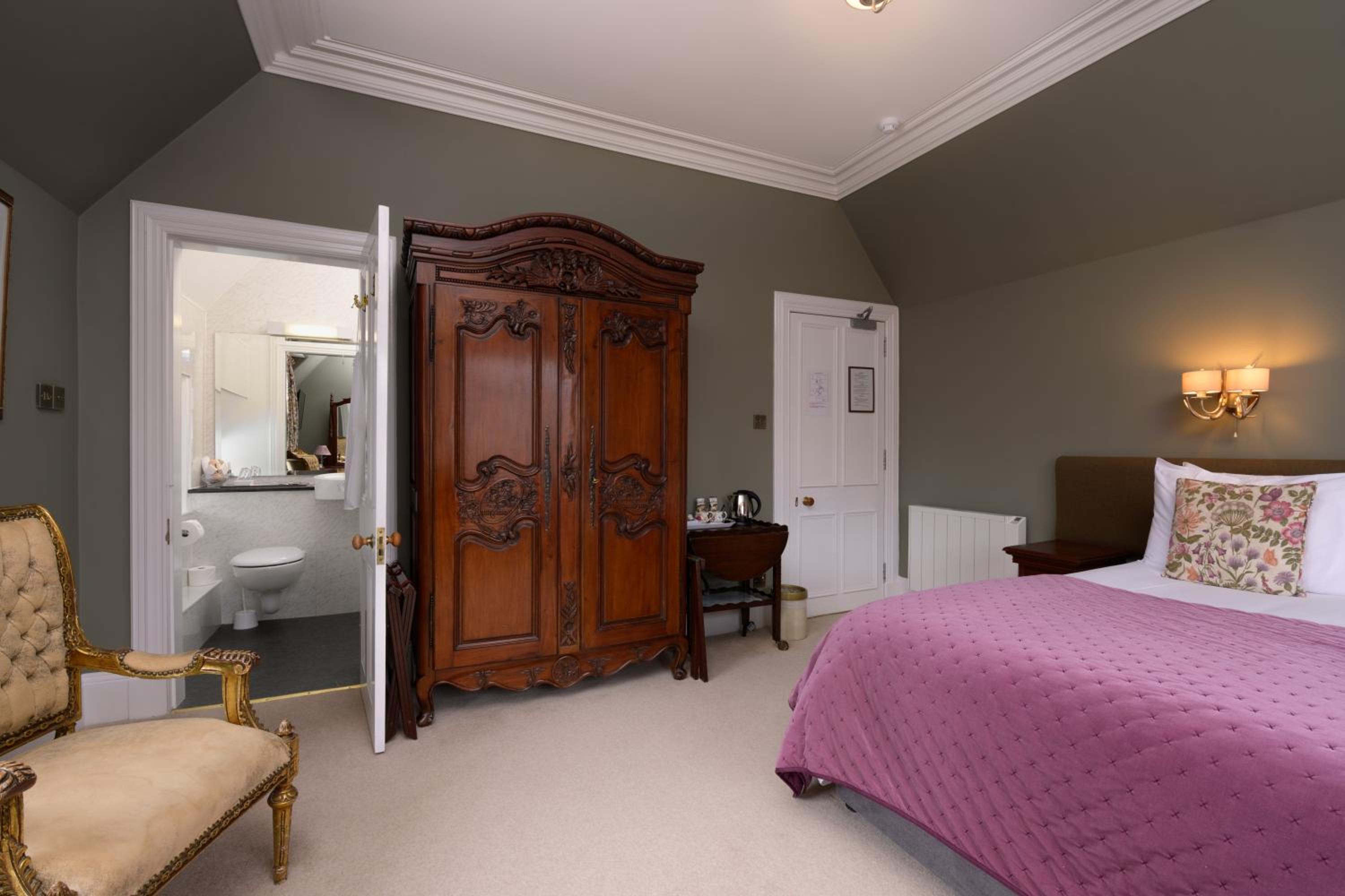 No 45, Ballater