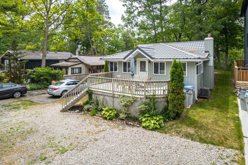 Hot Tub Beach Retreat in Grand Bend