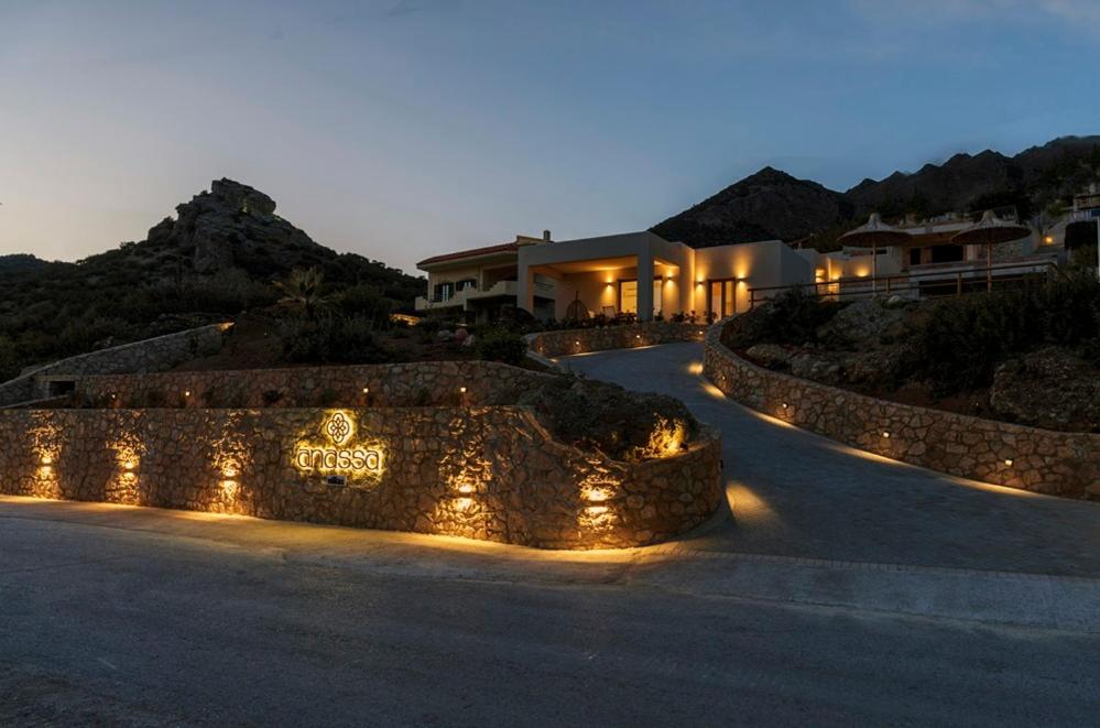 Anassa Villas