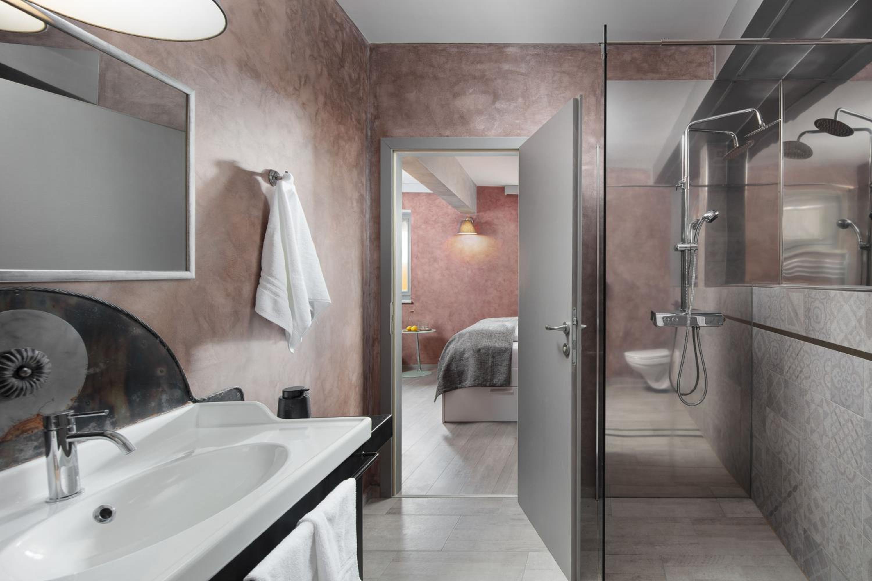 Mirakul Residence in a cute historic town view 2