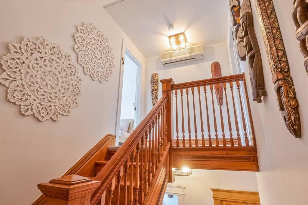 Exquisite Luxury Estate - Steps to Downtown