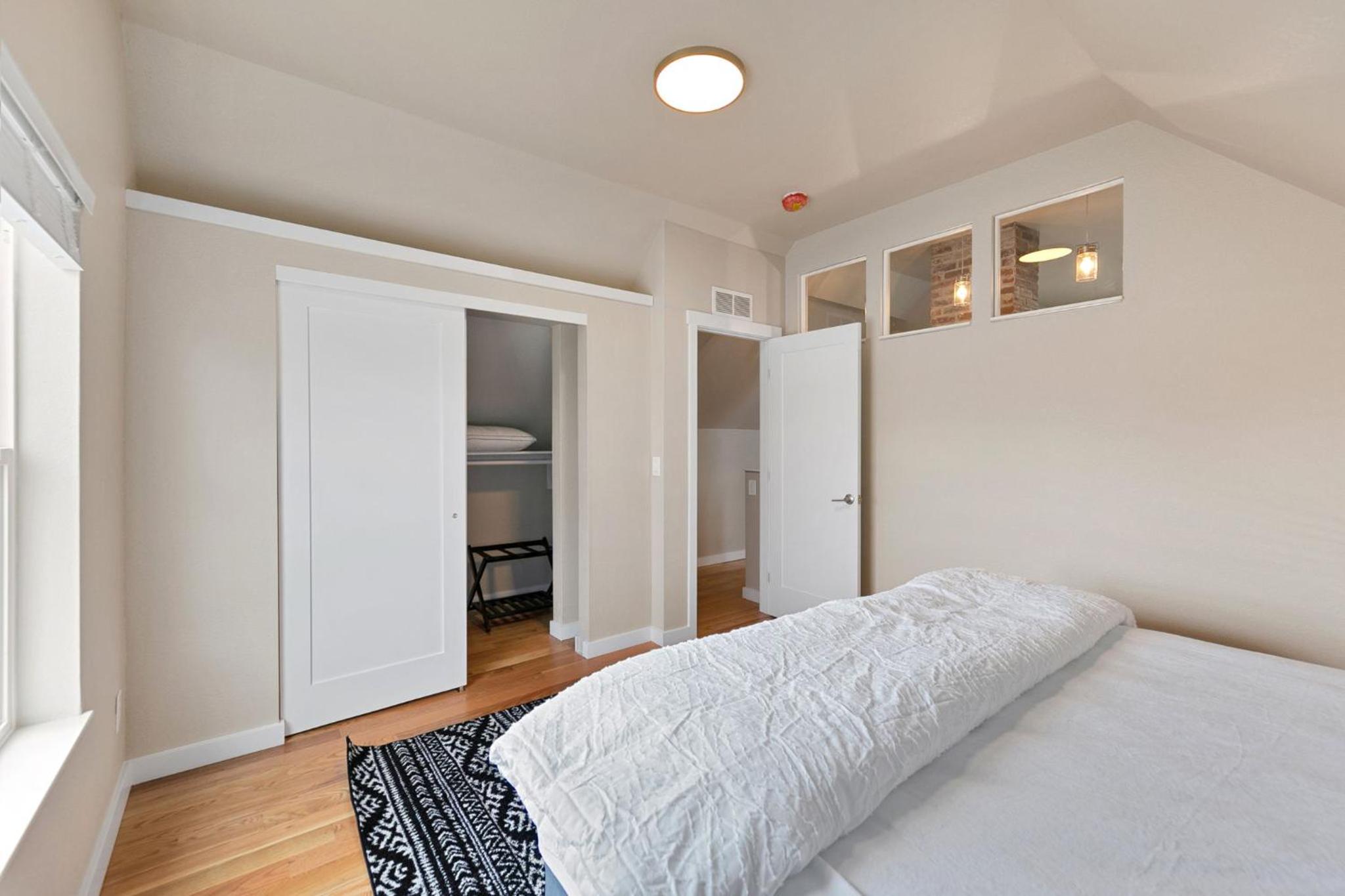 Bright and Stylish Home - Great Central Location!