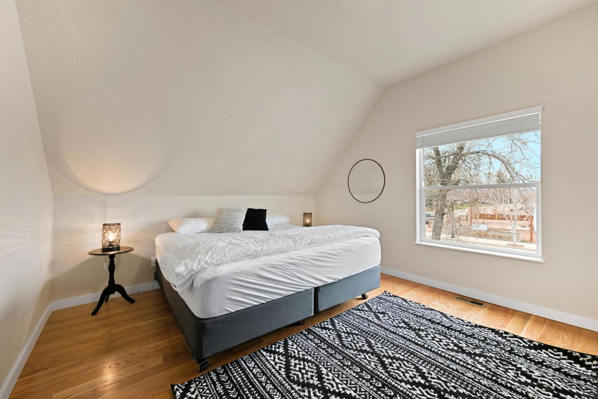 Bright and Stylish Home - Great Central Location!