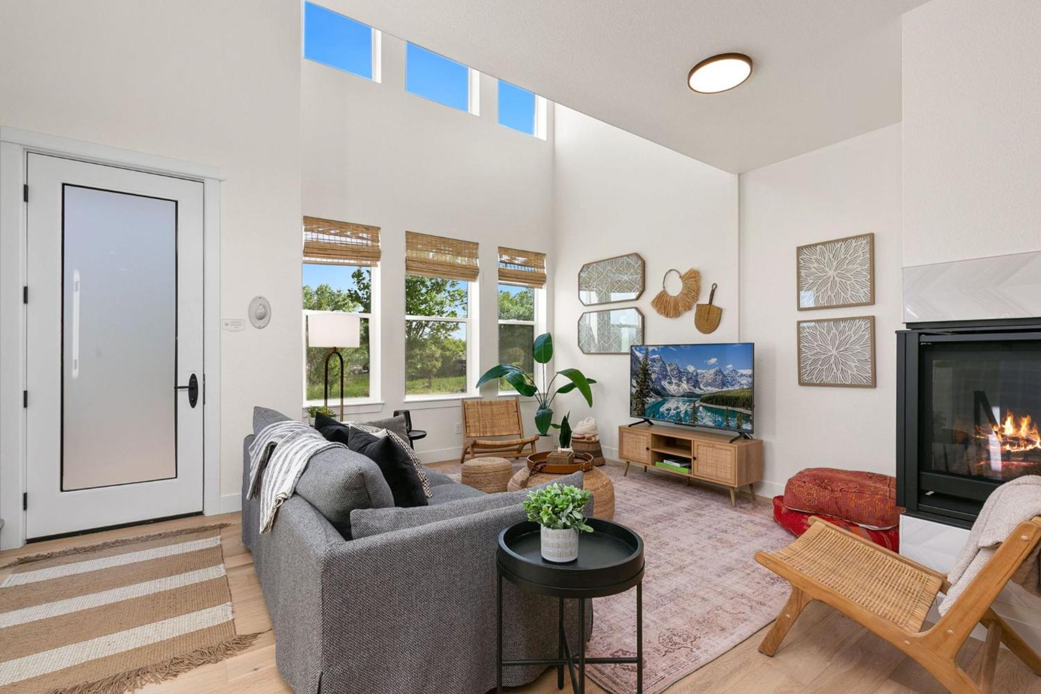 Coastal Chic Home near New Belgium & Old Town FC view 5