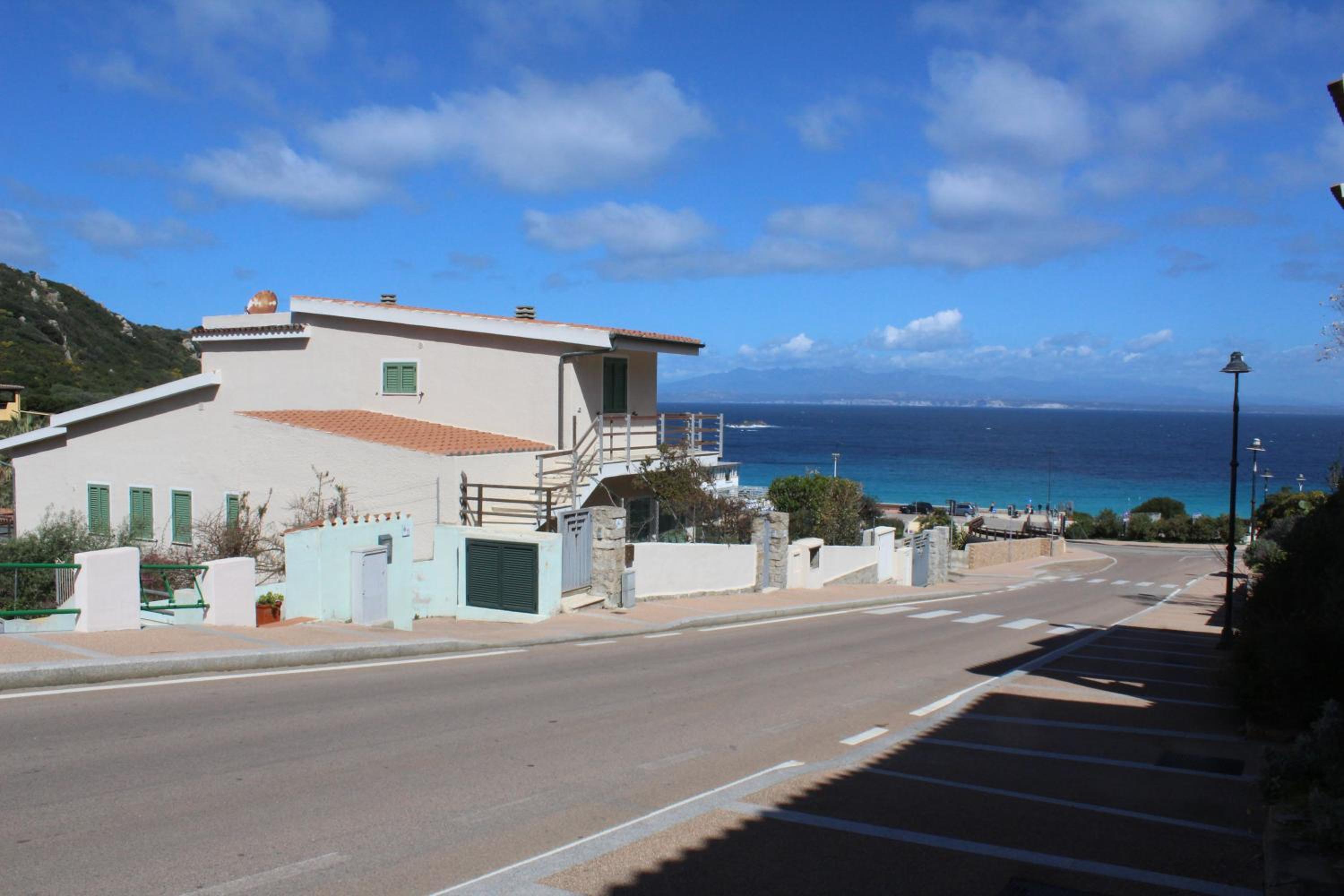 Hotel Immobile Rena Bianca - Image 1