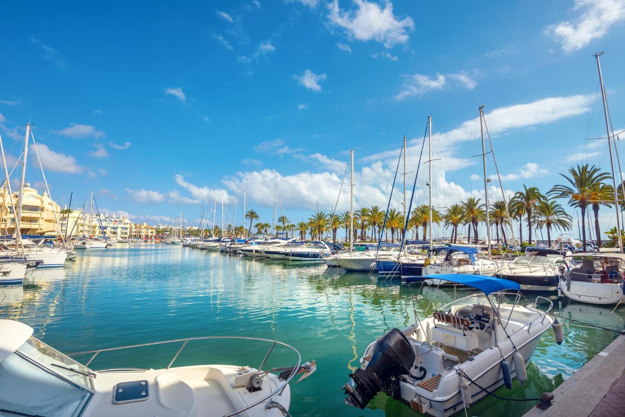 Apart Benálmadena with SWIMMING POOL open all year