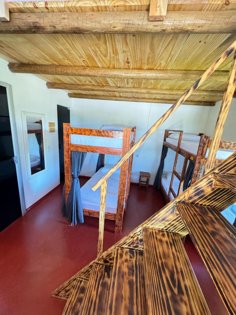 Hostel Caraivando