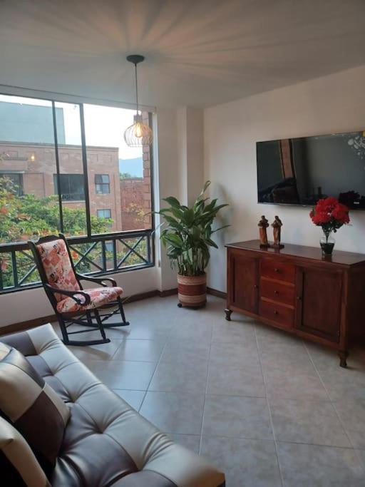 Manila Medellín confort