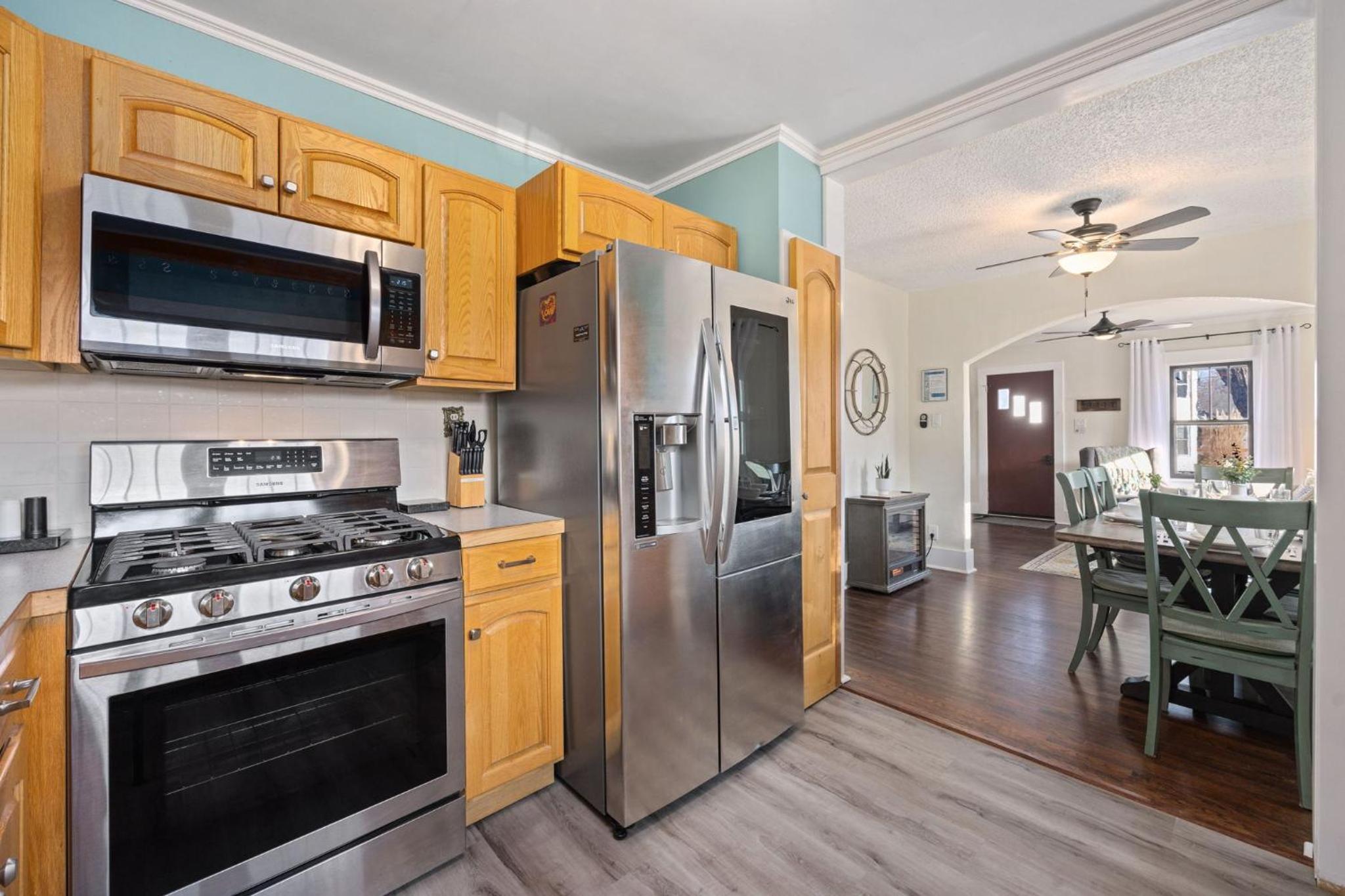 Newly Renovated in the Heart of Historic Loveland view 3