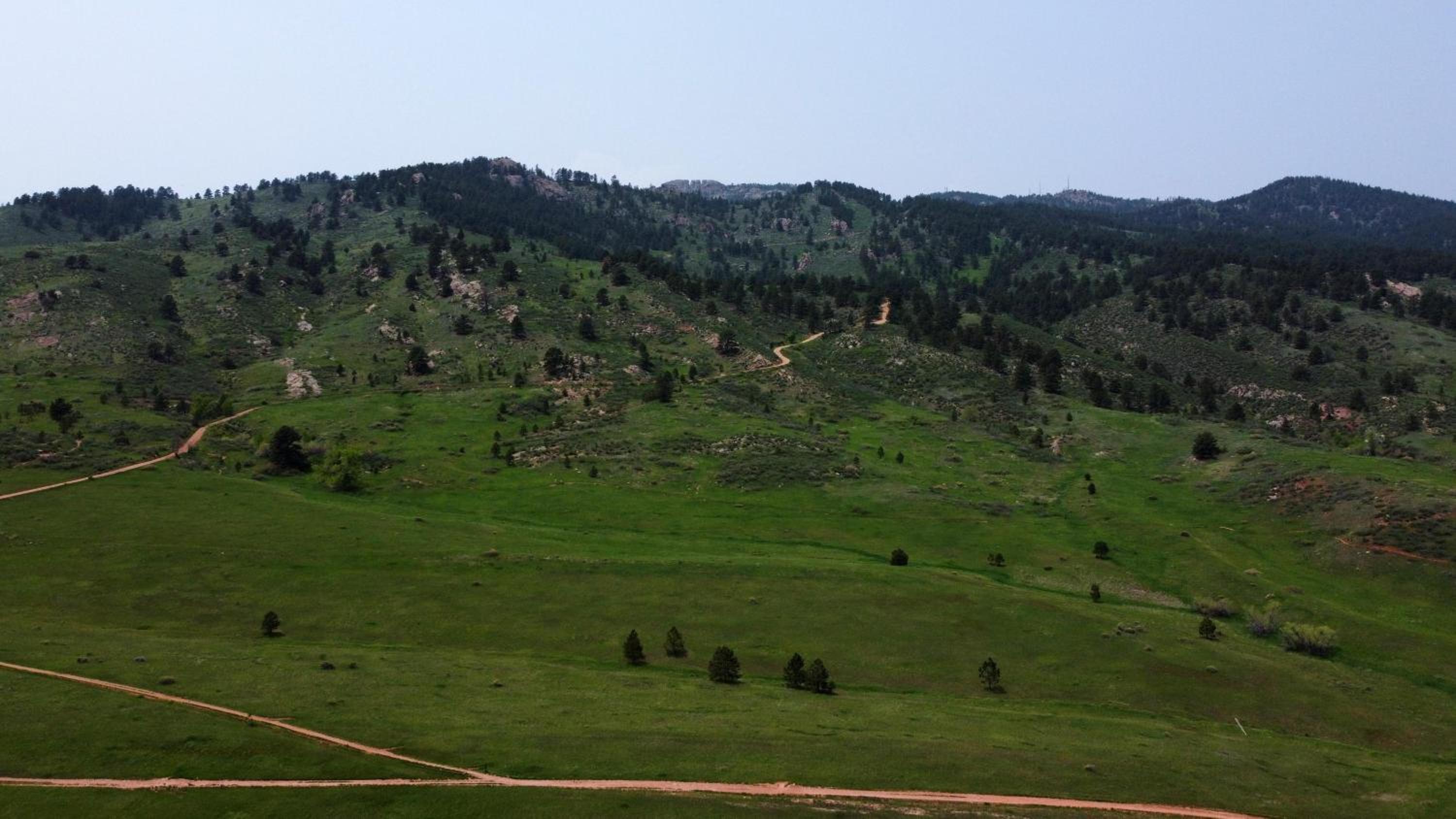 Horsetooth Stoop Trails, Lake Access and Mountain Views