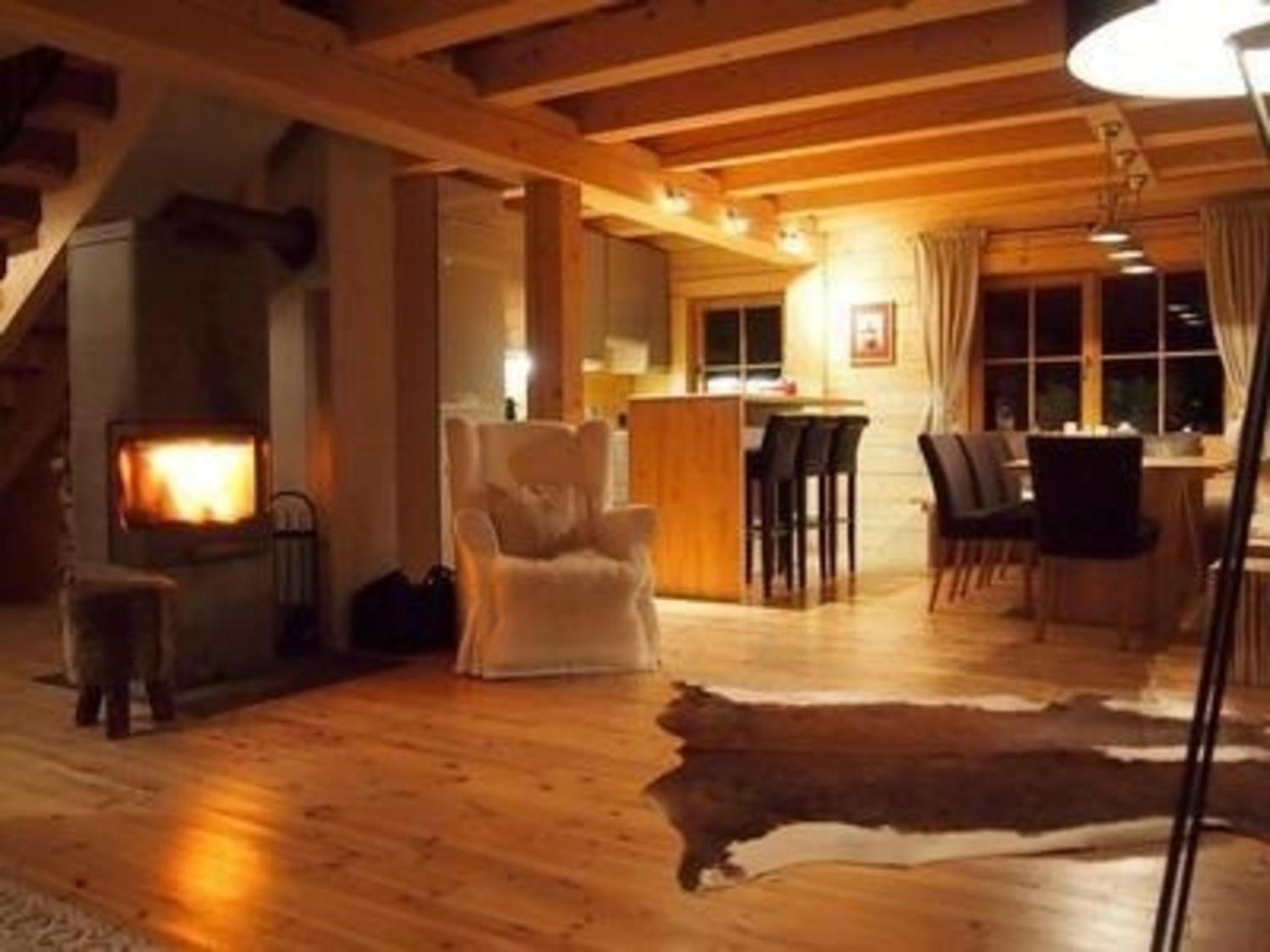 Nettes Ferienhaus in Gaisbichl mit Terrasse und Garten
