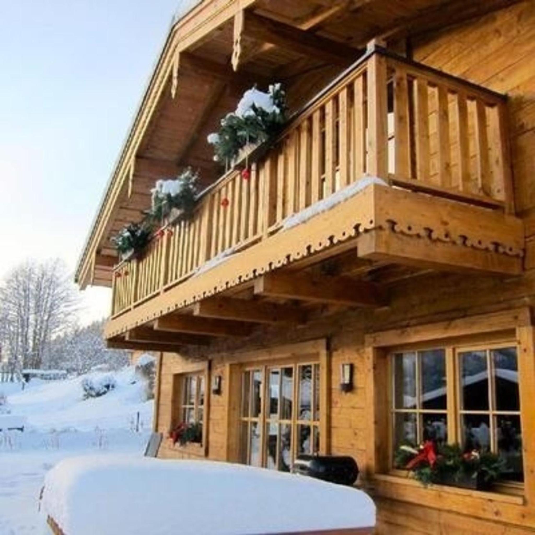 Nettes Ferienhaus in Gaisbichl mit Terrasse und Garten