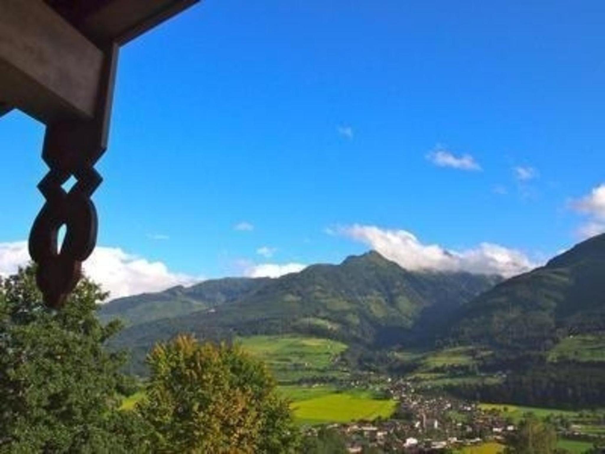 Nettes Ferienhaus in Gaisbichl mit Terrasse und Garten