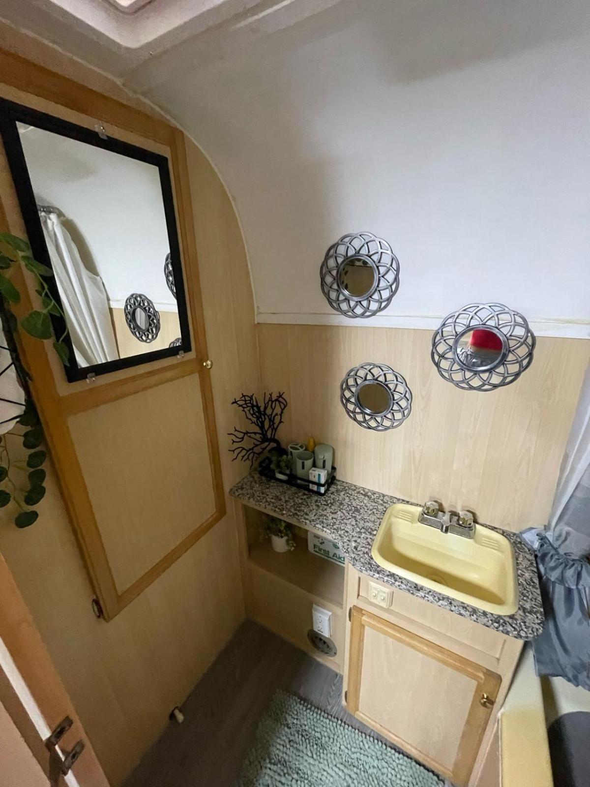 Ciudad Rodante La Fortuna , ave 309