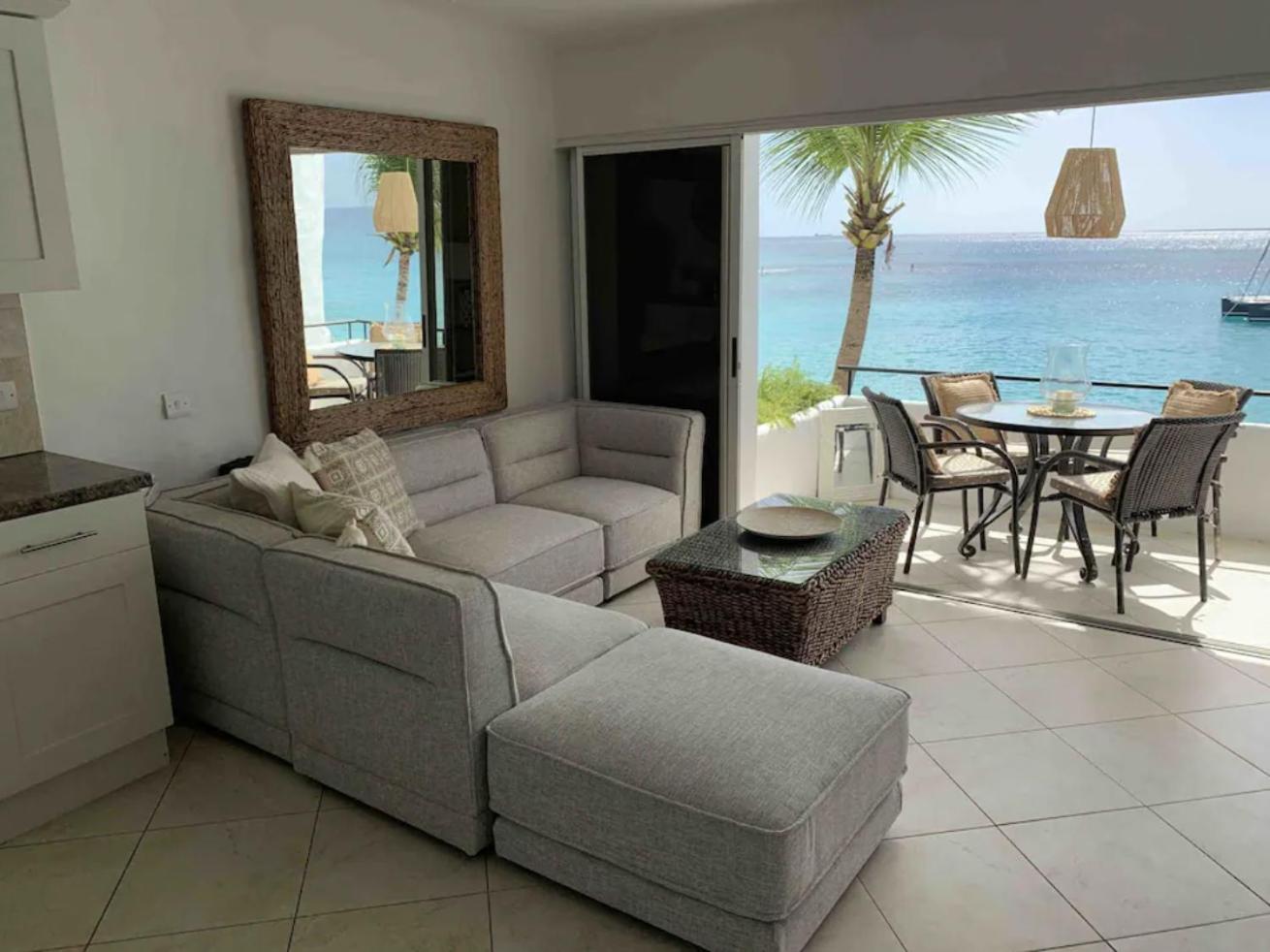 Coralita Apartments