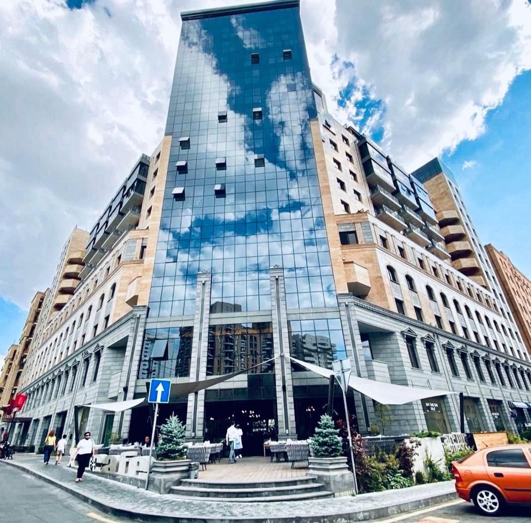 New Building STUDIO Apartment at Republic Square