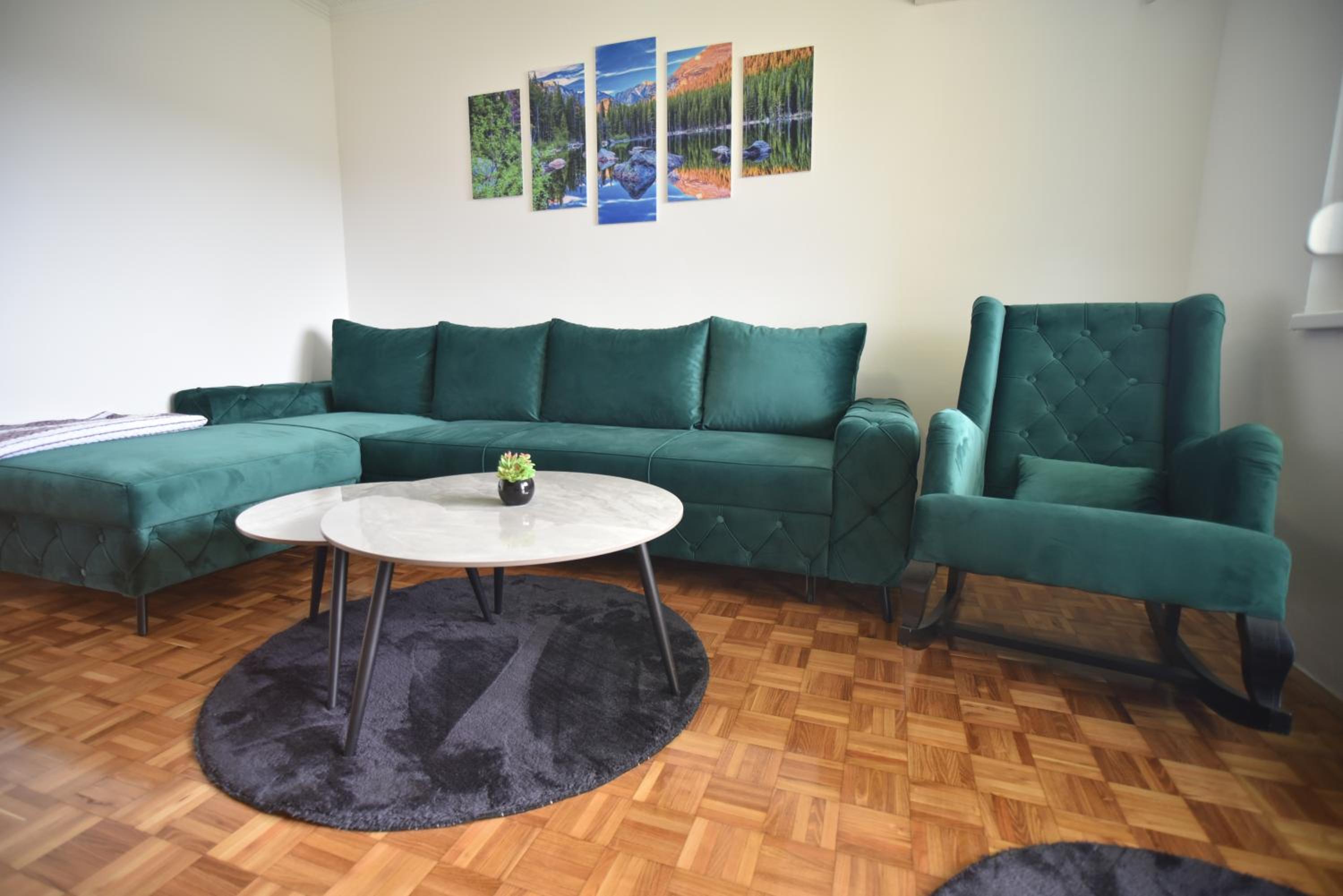 Sobe Zimmer Rooms 2