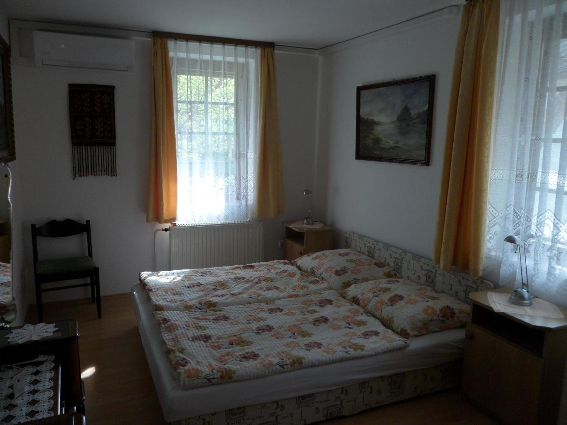 Komfortables Appartement mit privatem Pool