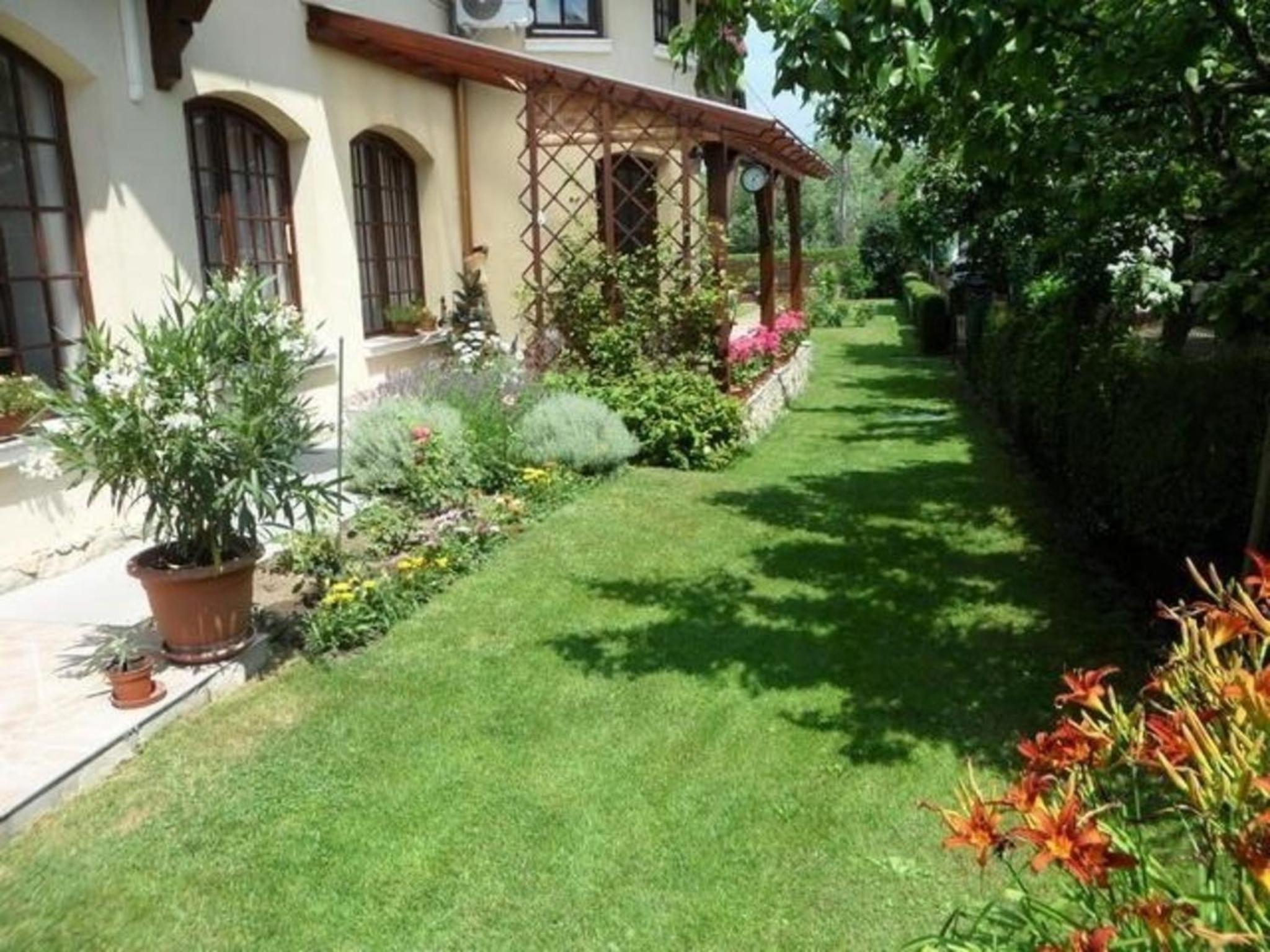 Komfortables Appartement mit privatem Pool