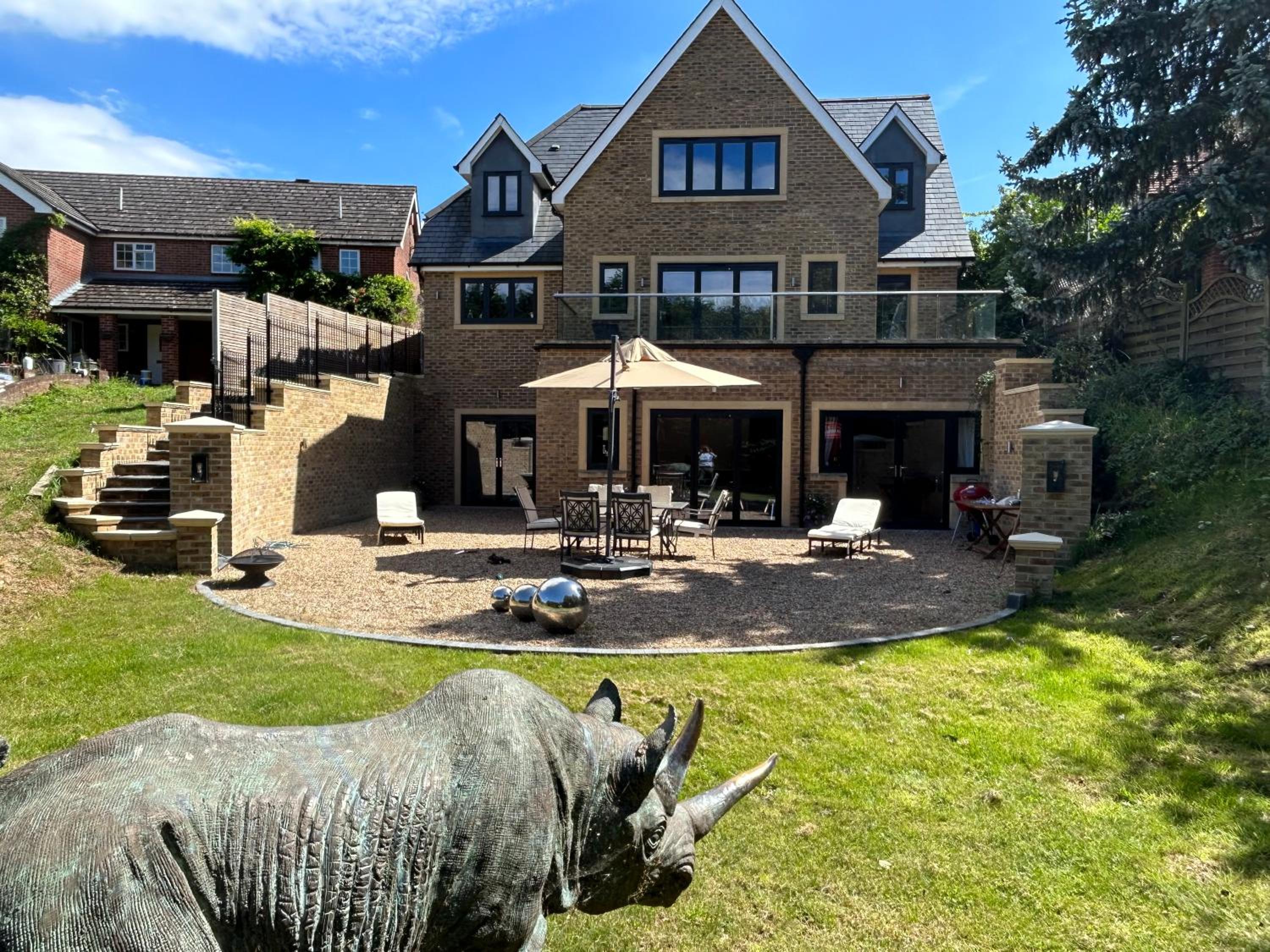 Bishops Stortford Vacations - Stansted Airport Stay, Parking and Luxury Suite - Property Image 3