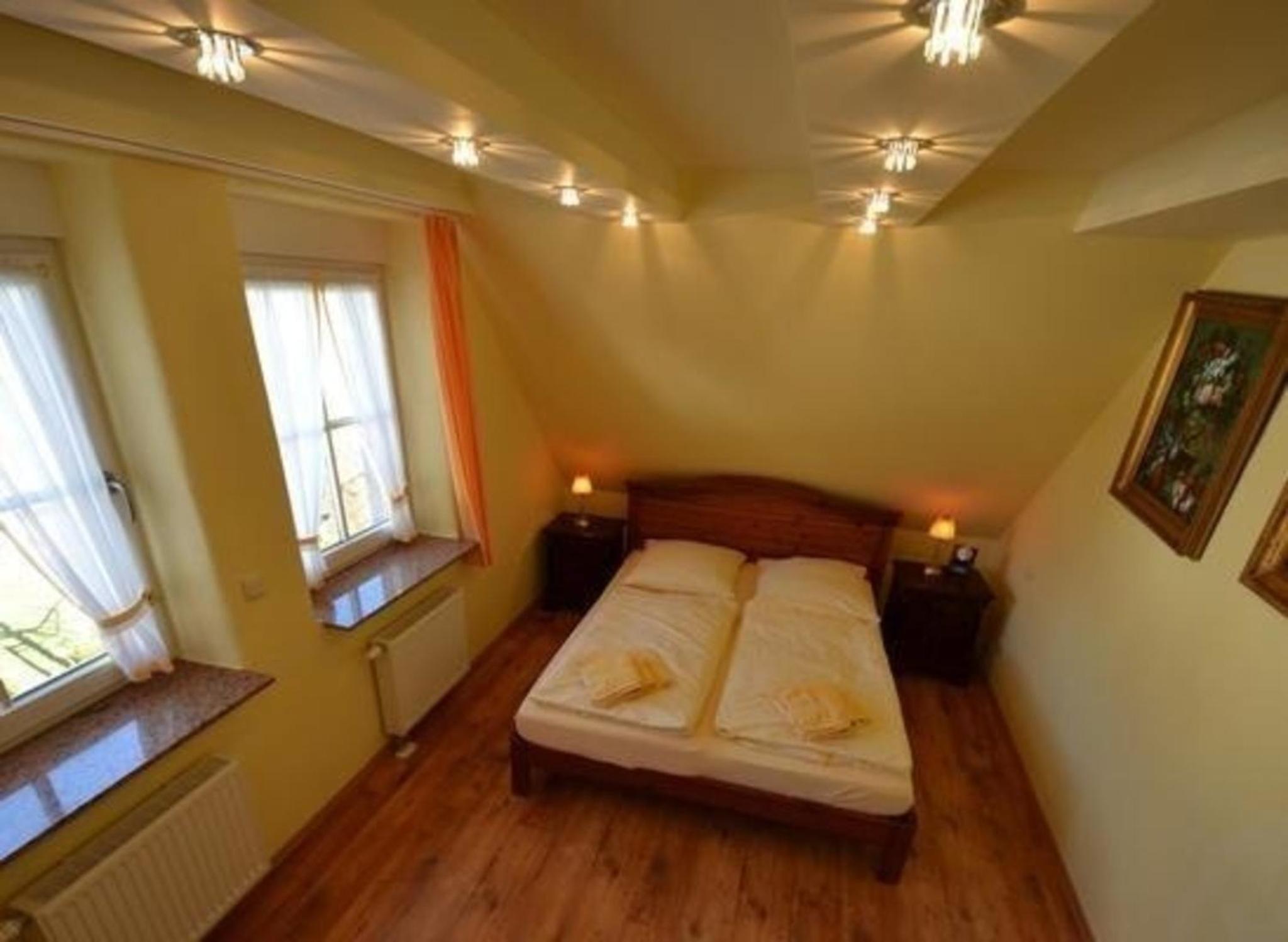 Tolles Appartement in Groß Zicker mit Grill, Terrasse und Garten