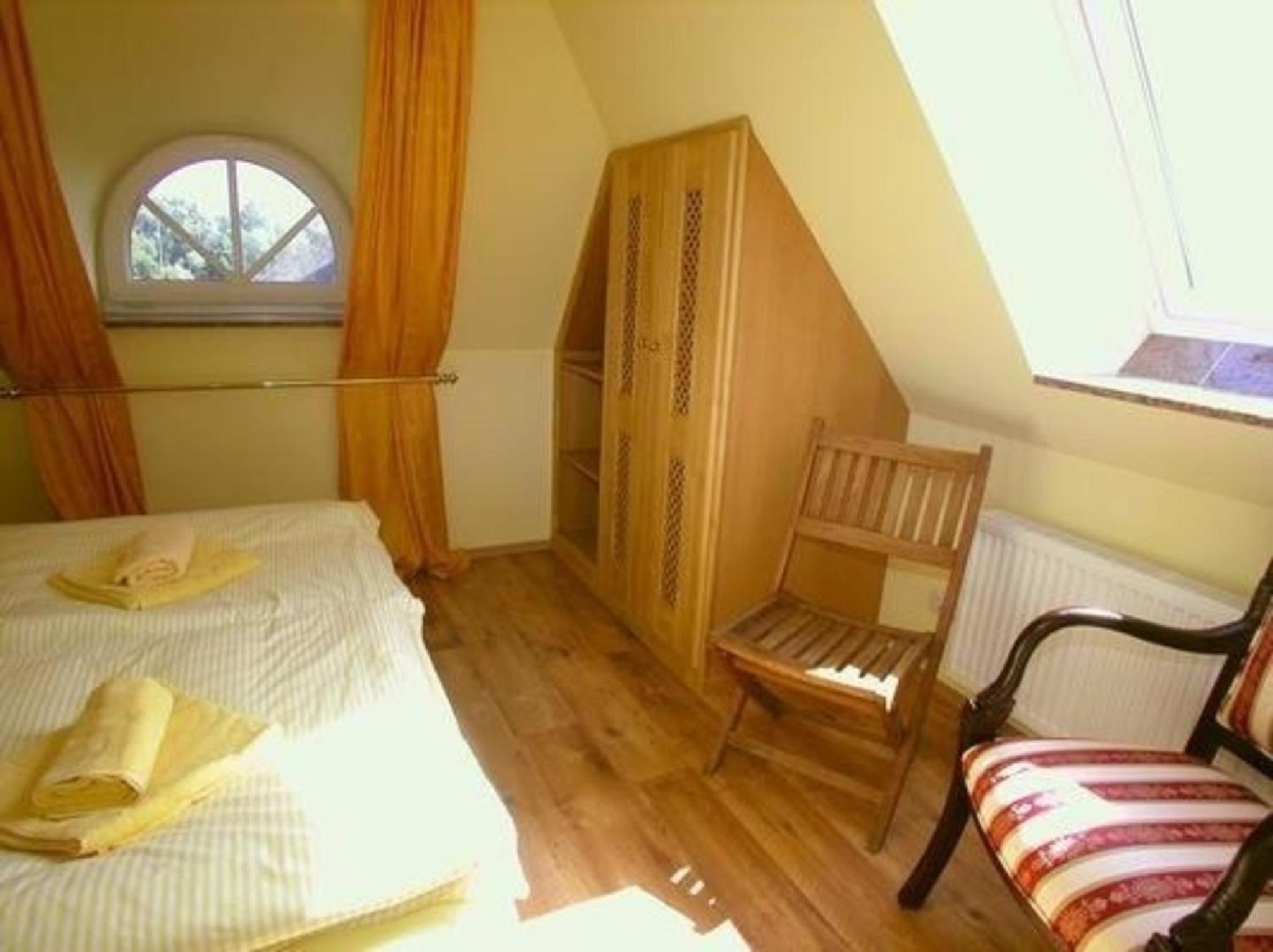 Tolles Appartement in Groß Zicker mit Grill, Terrasse und Garten