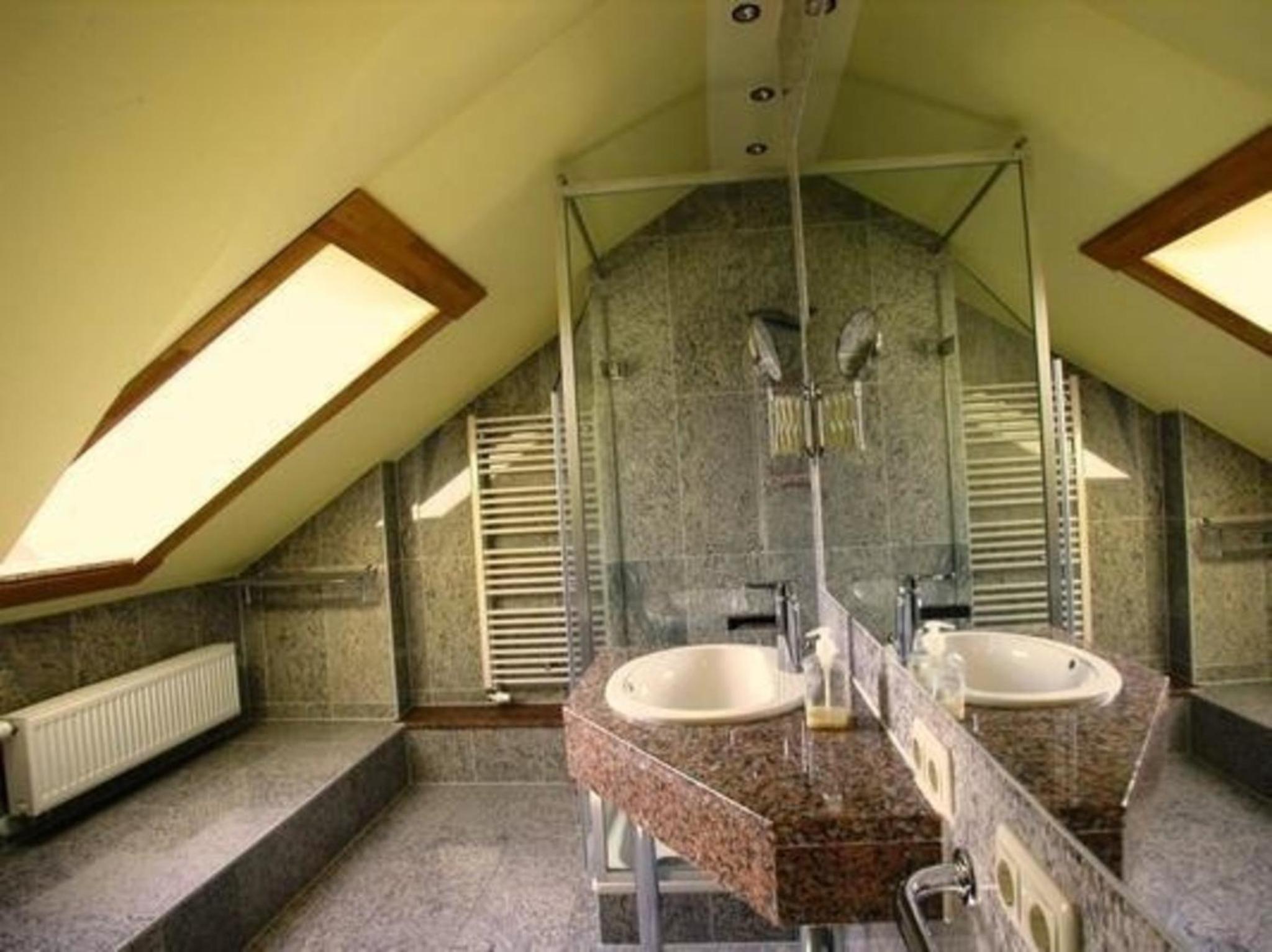 Tolles Appartement in Groß Zicker mit Grill, Terrasse und Garten