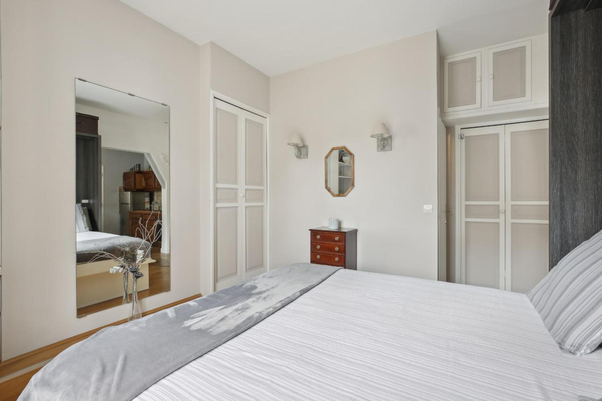 Studio St Dominique - Invalides - B'Your Home