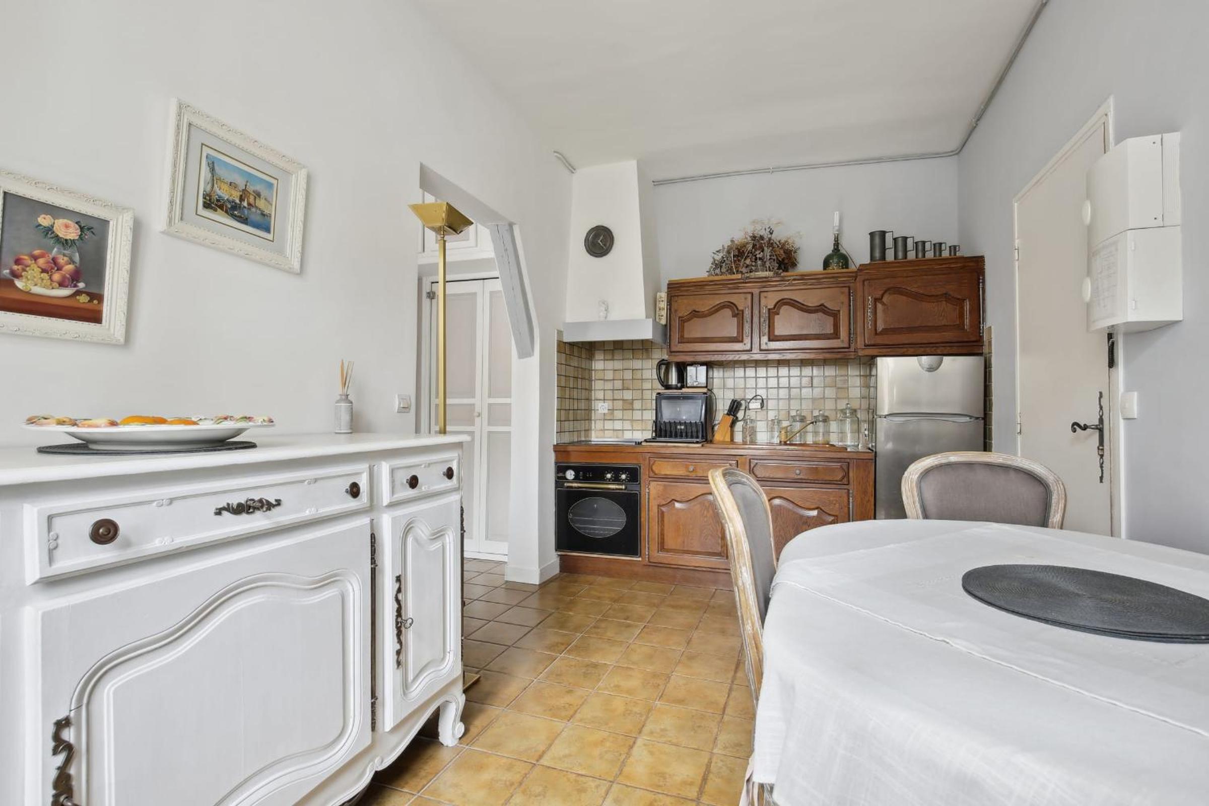Studio St Dominique - Invalides - B'Your Home