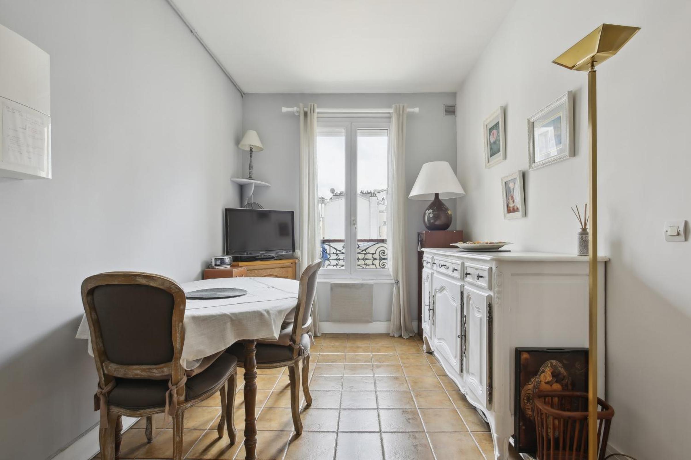 Studio St Dominique - Invalides - B'Your Home