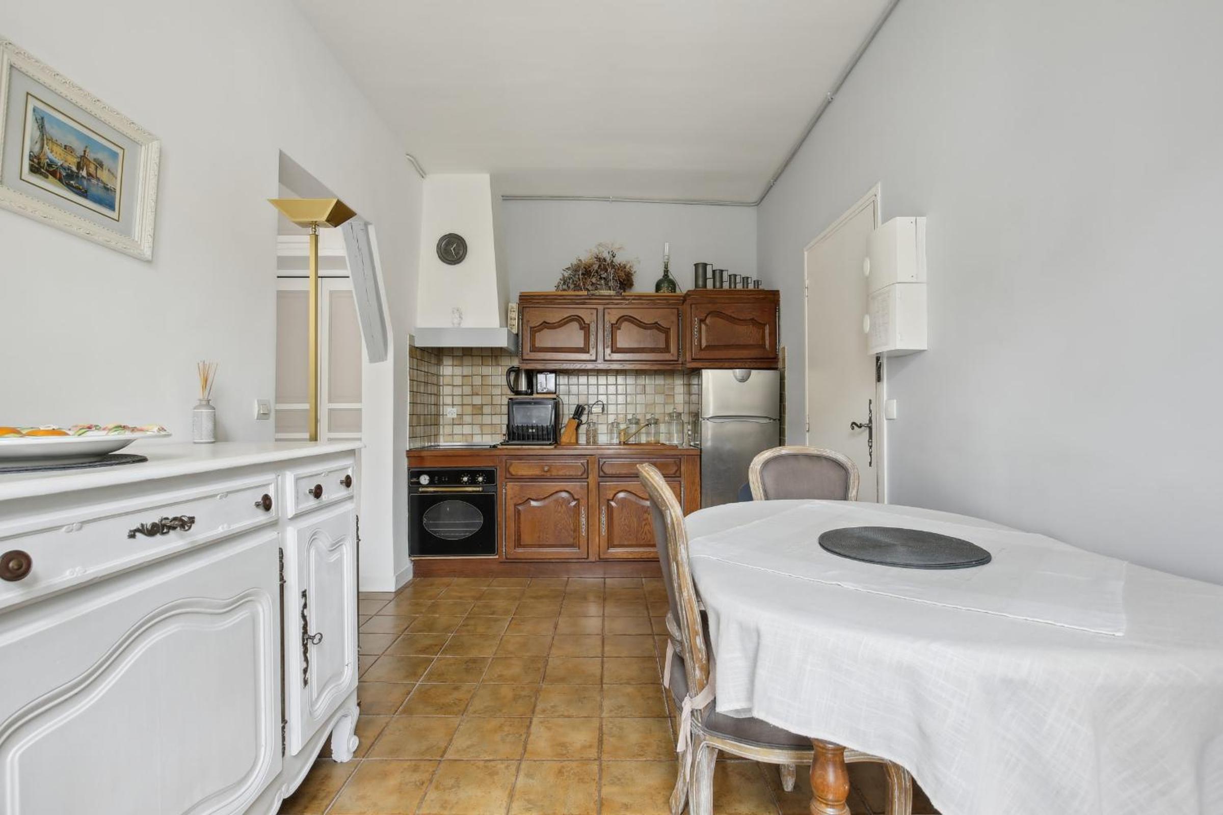 Studio St Dominique - Invalides - B'Your Home