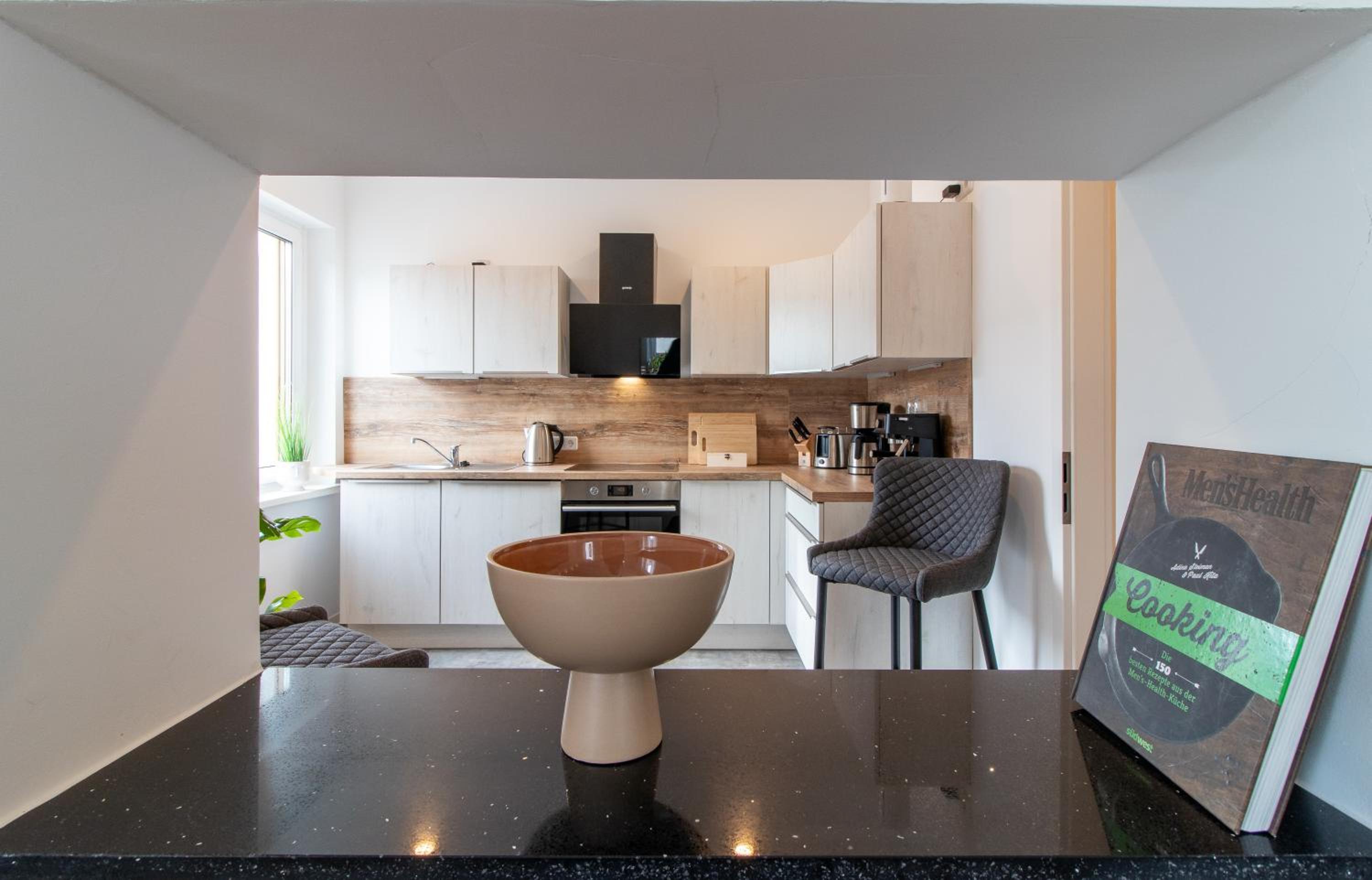 Stilvolles City-Apartment I WLAN l Küche I Zentral I 8P