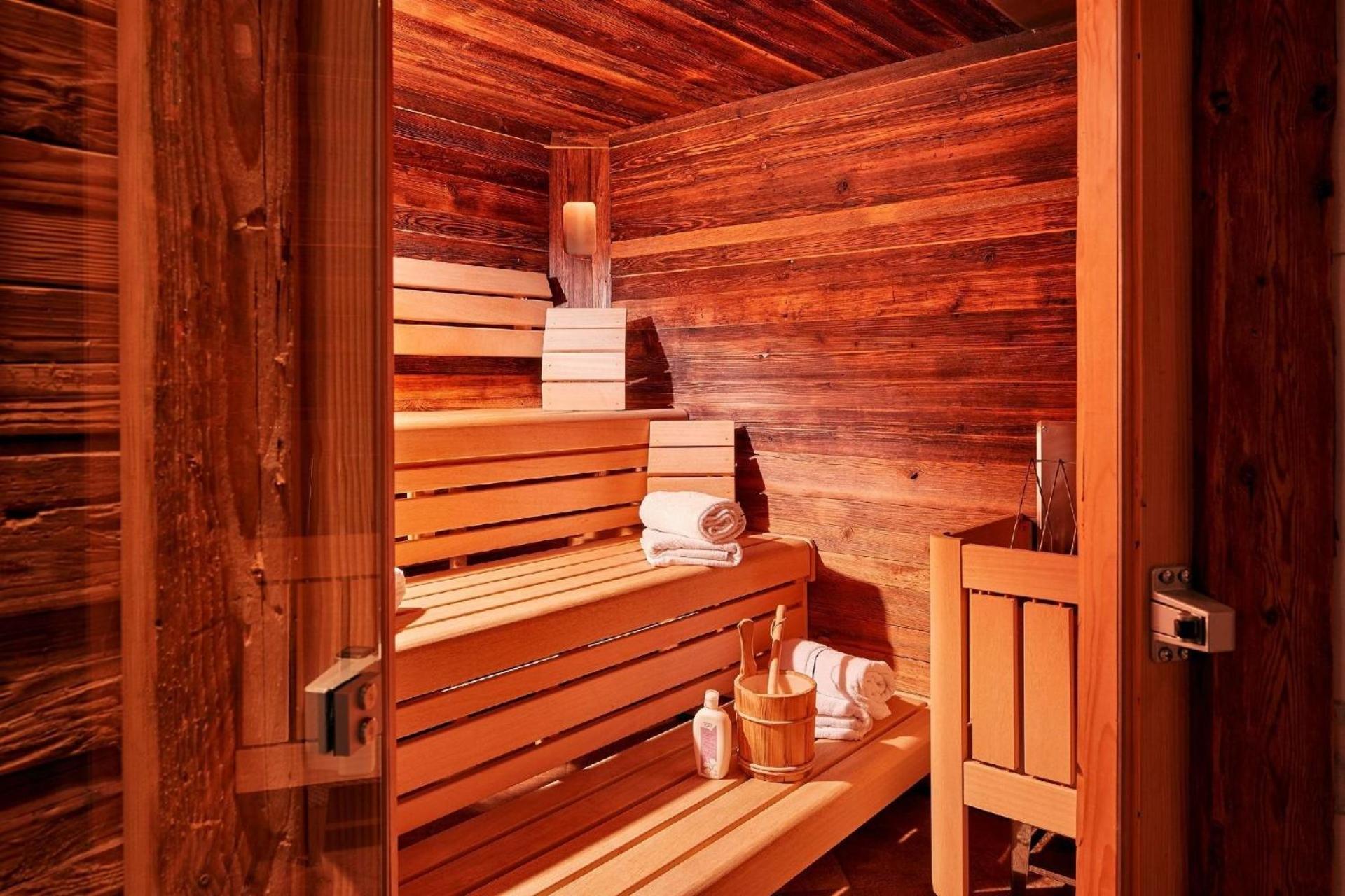 Ferienhaus im Almdorf in Flachau - a81061