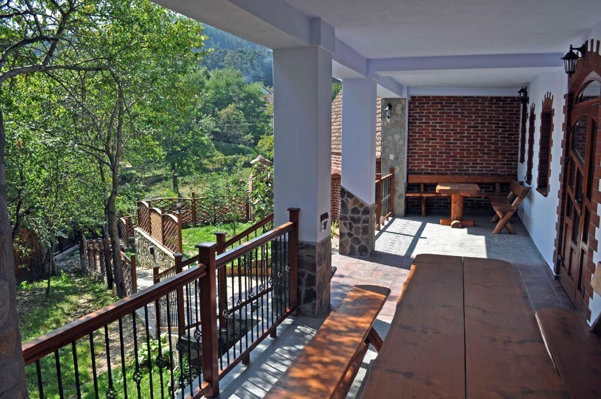 Casa Crina - rustikale Ferienvilla in Siebenbürgen view 3